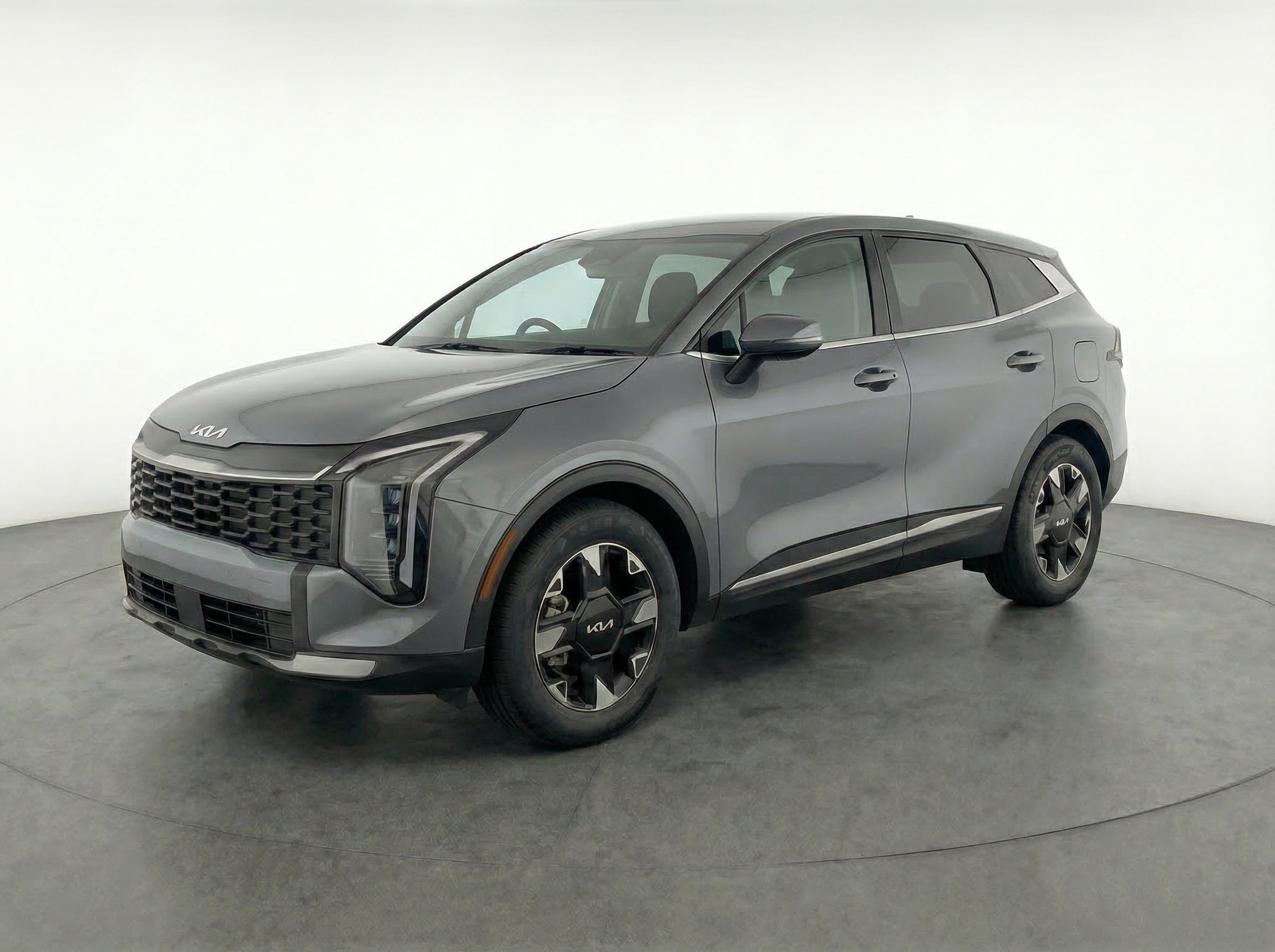 Thumbnail: 2026 Kia Sportage - 3