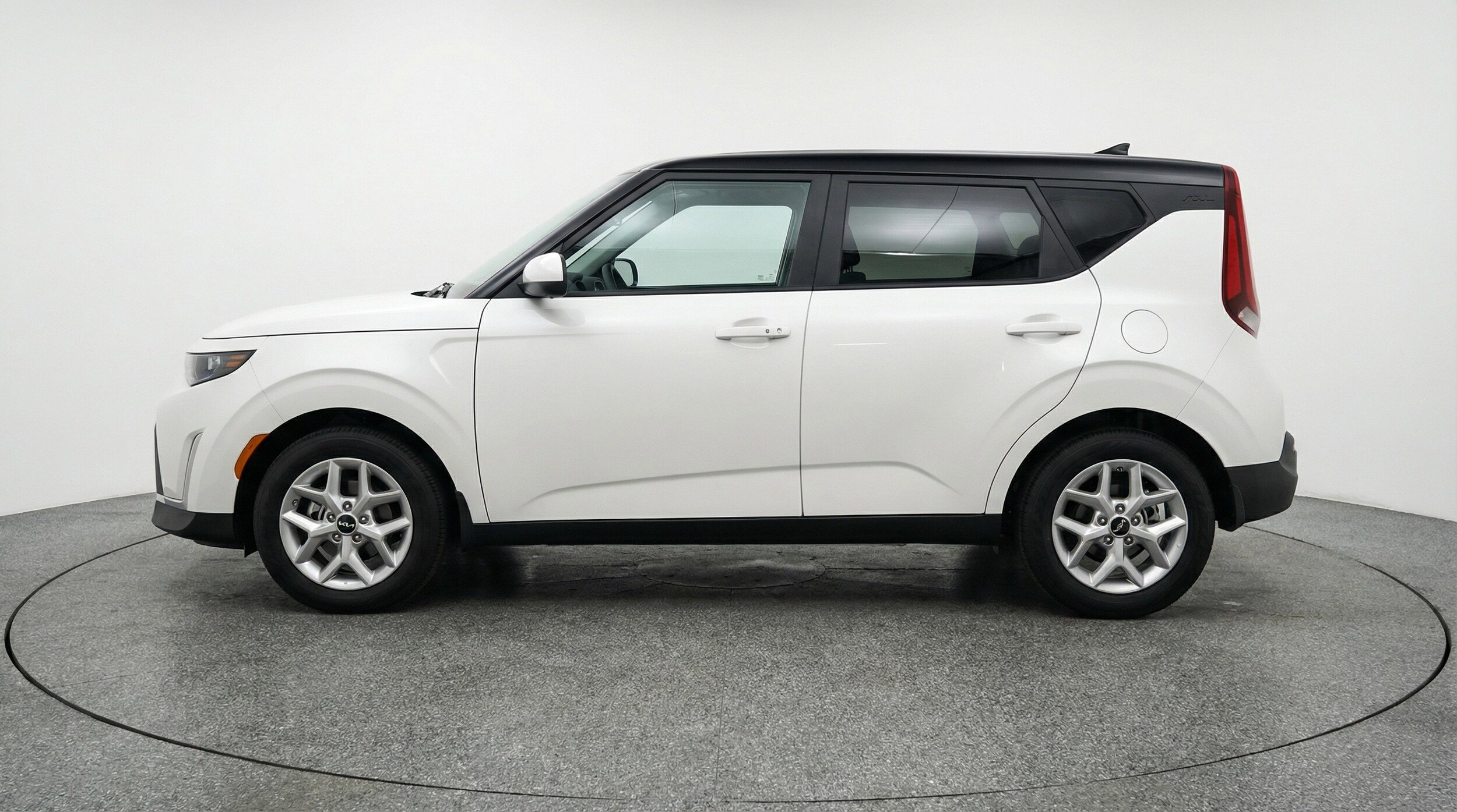 Thumbnail: 2025 Kia Soul - 5