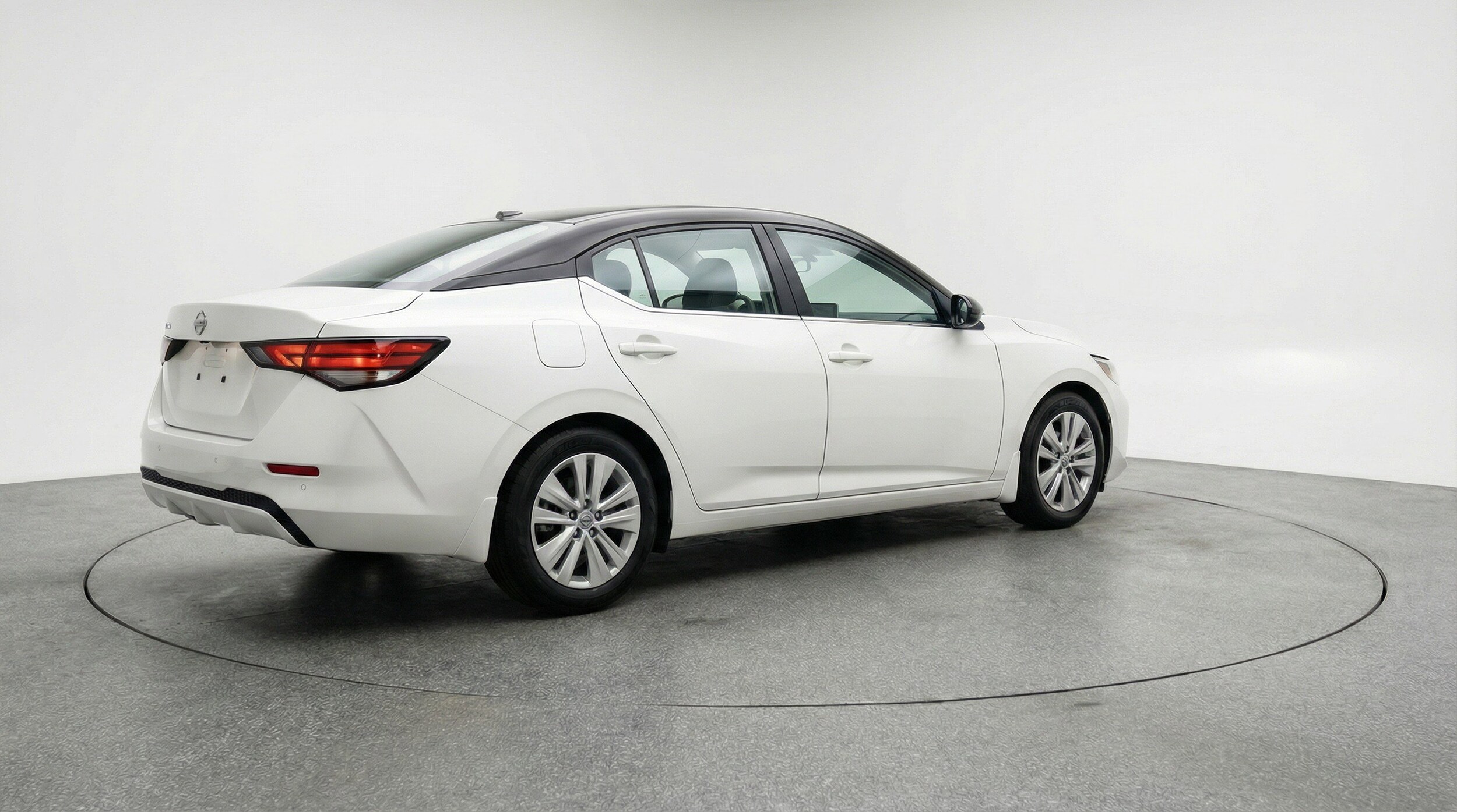 Thumbnail: 2025 Nissan Sentra - 9