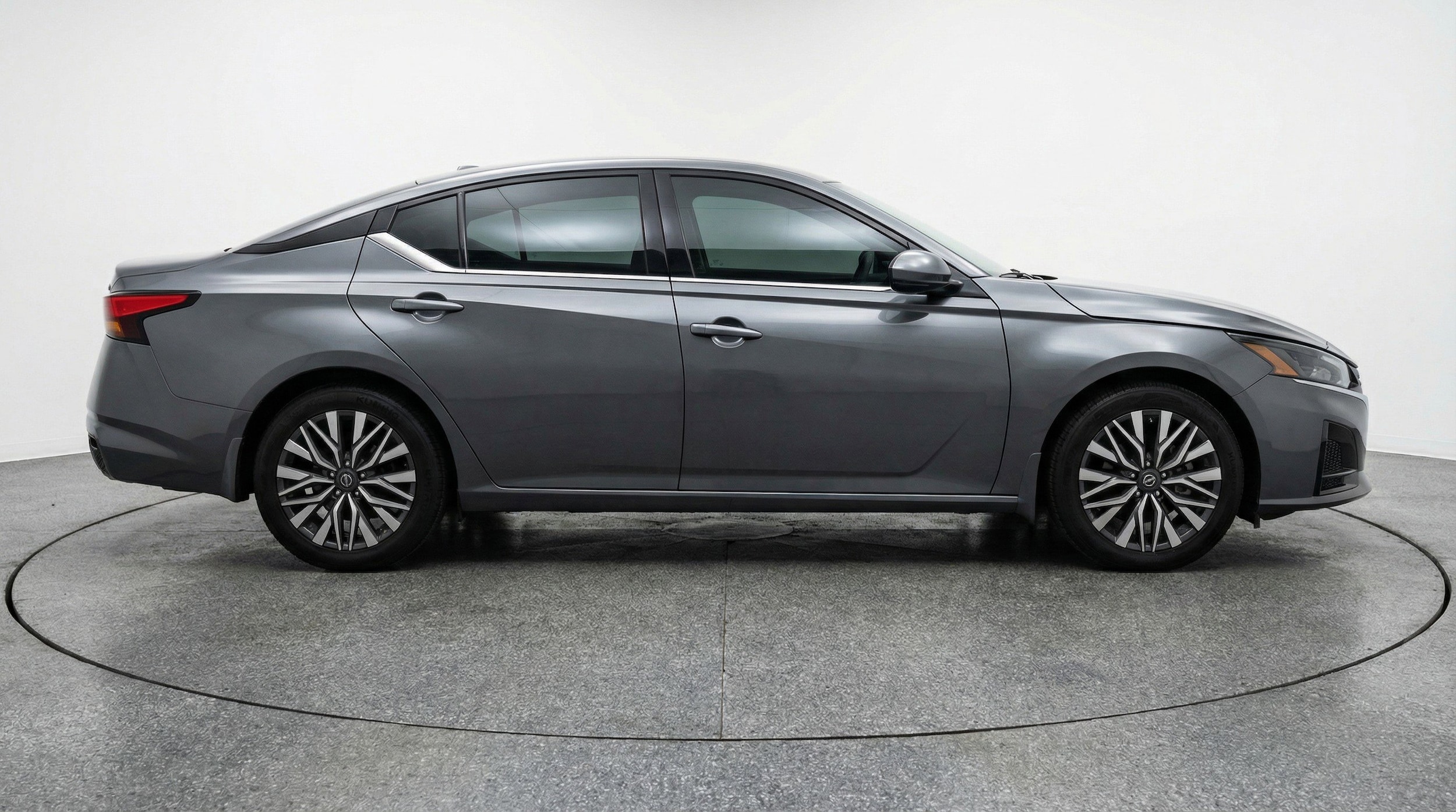 Thumbnail: 2025 Nissan Altima - 11