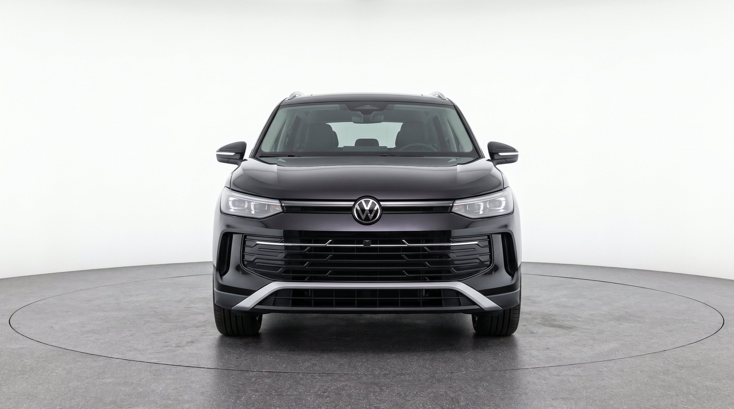 Thumbnail: 2026 Volkswagen Tiguan - 2