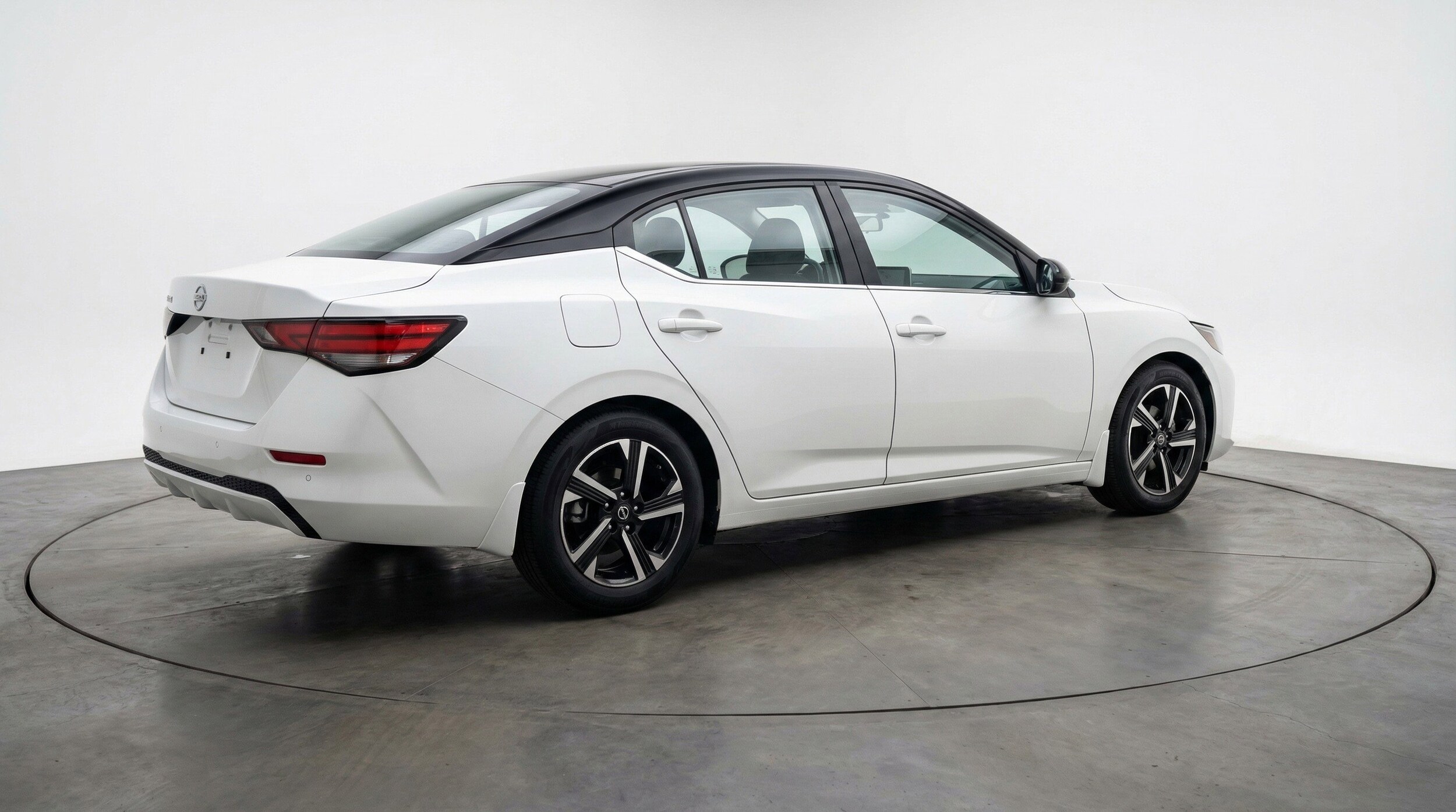 Thumbnail: 2025 Nissan Sentra - 9