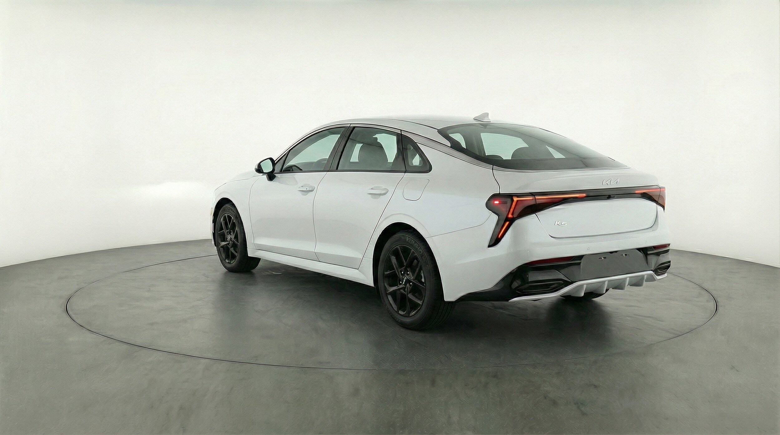 Thumbnail: 2025 Kia K5 - 6