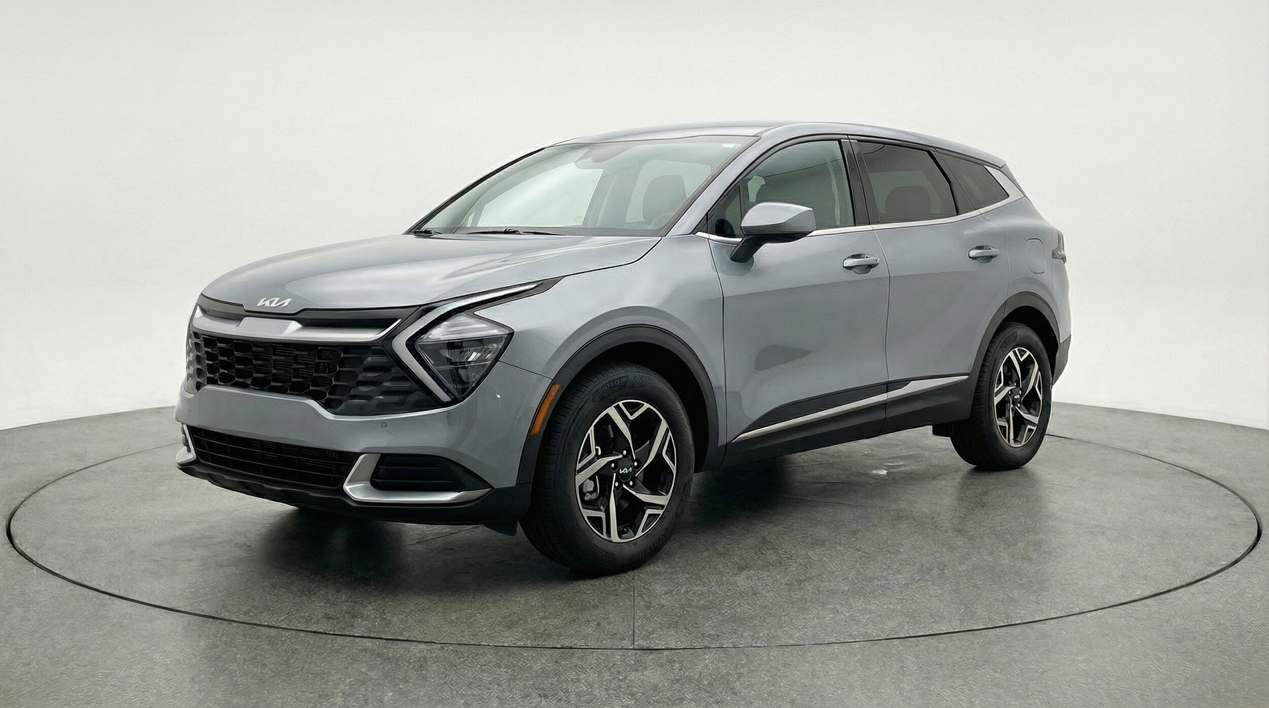 Thumbnail: 2025 Kia Sportage - 3