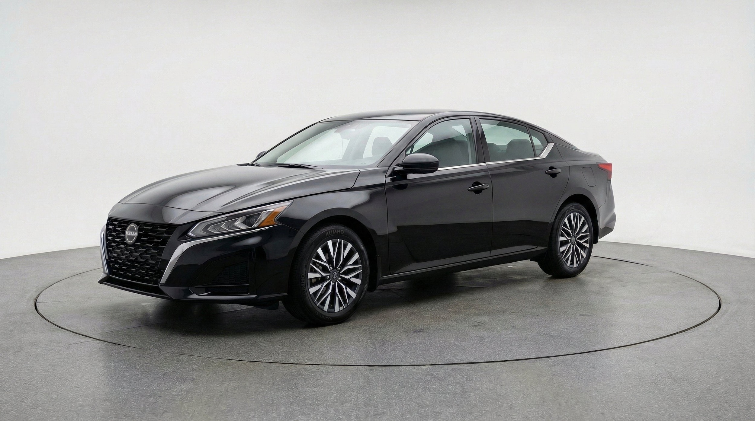 Thumbnail: 2026 Nissan Altima - 3
