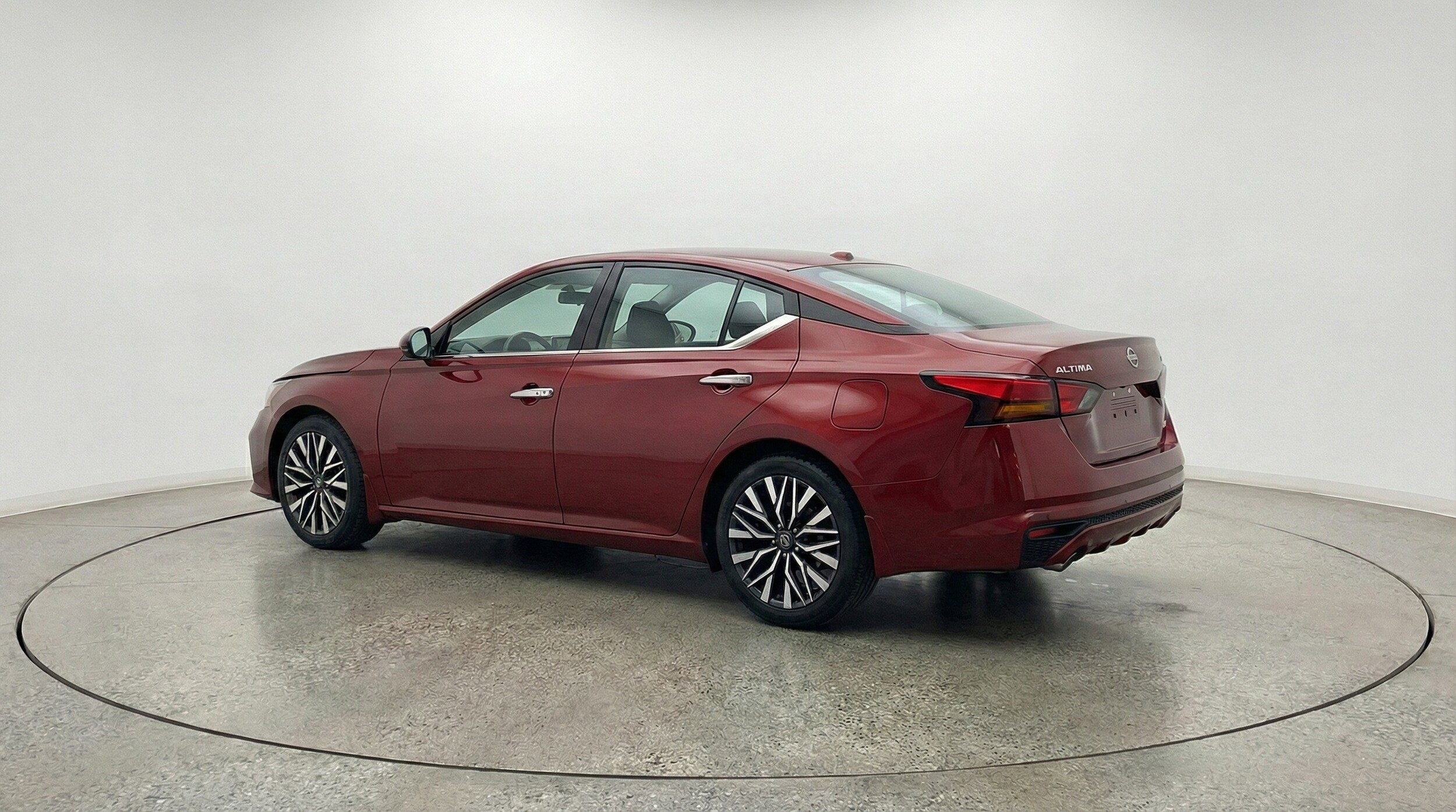 Thumbnail: 2025 Nissan Altima - 6