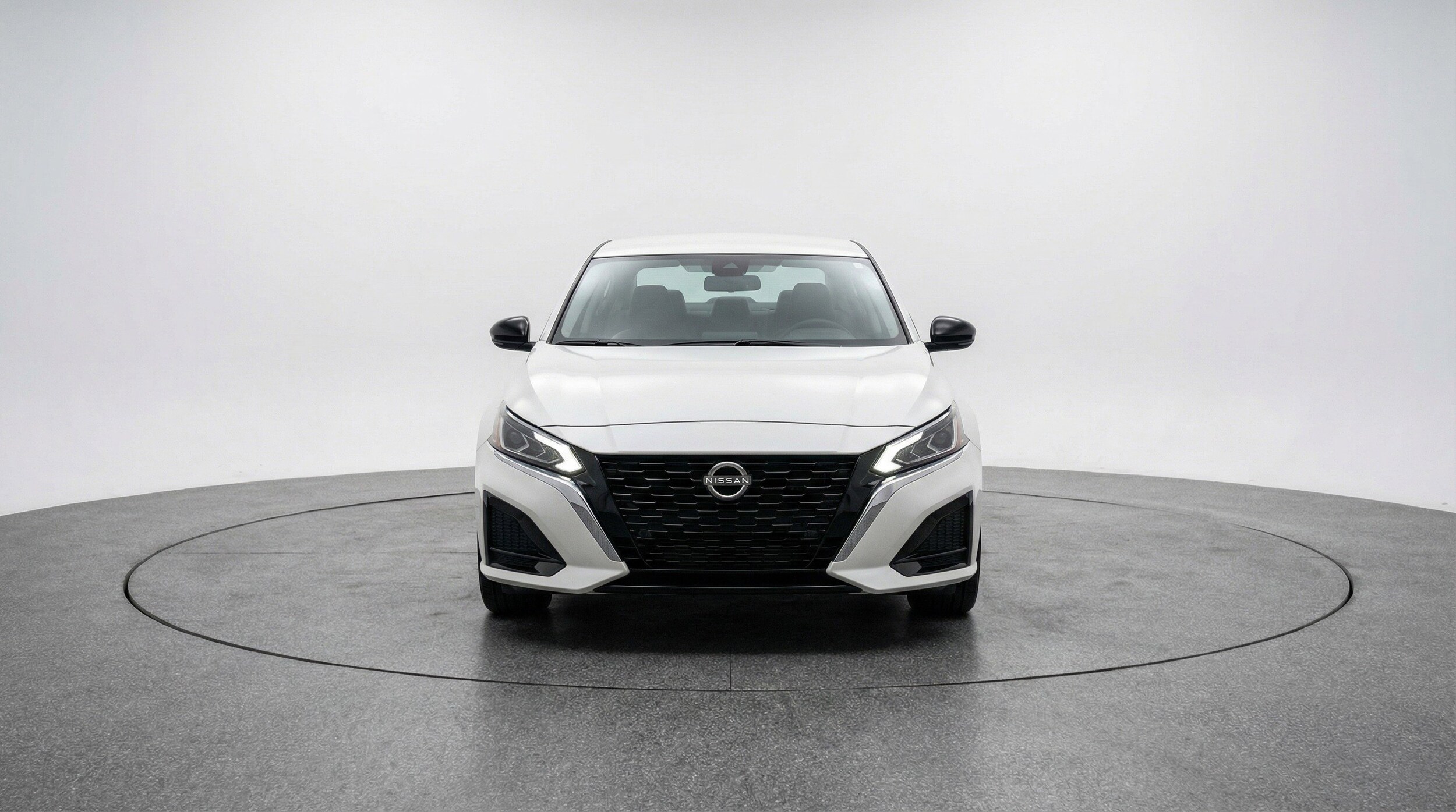 Thumbnail: 2025 Nissan Altima - 2