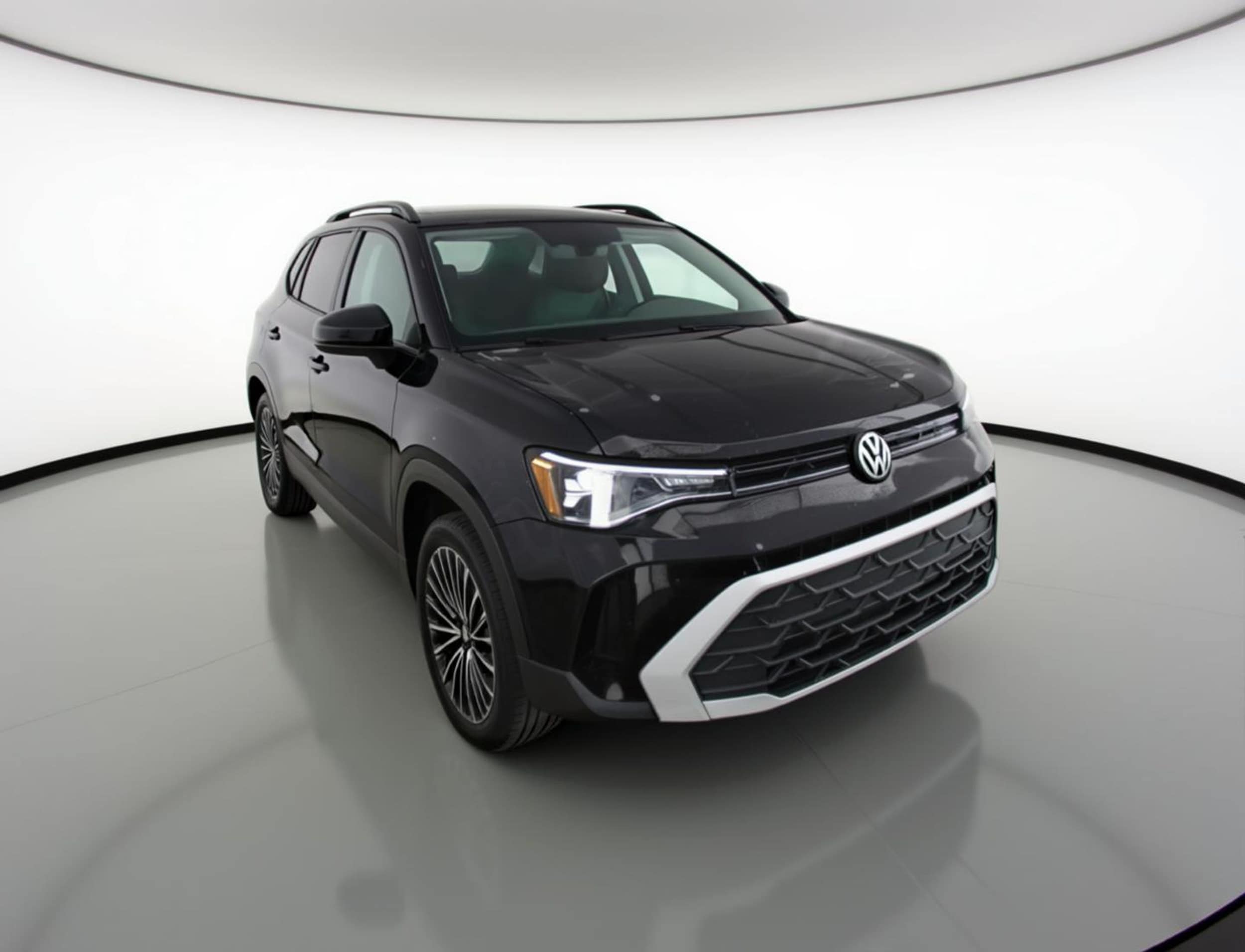 2025 Volkswagen Taos SE FWD