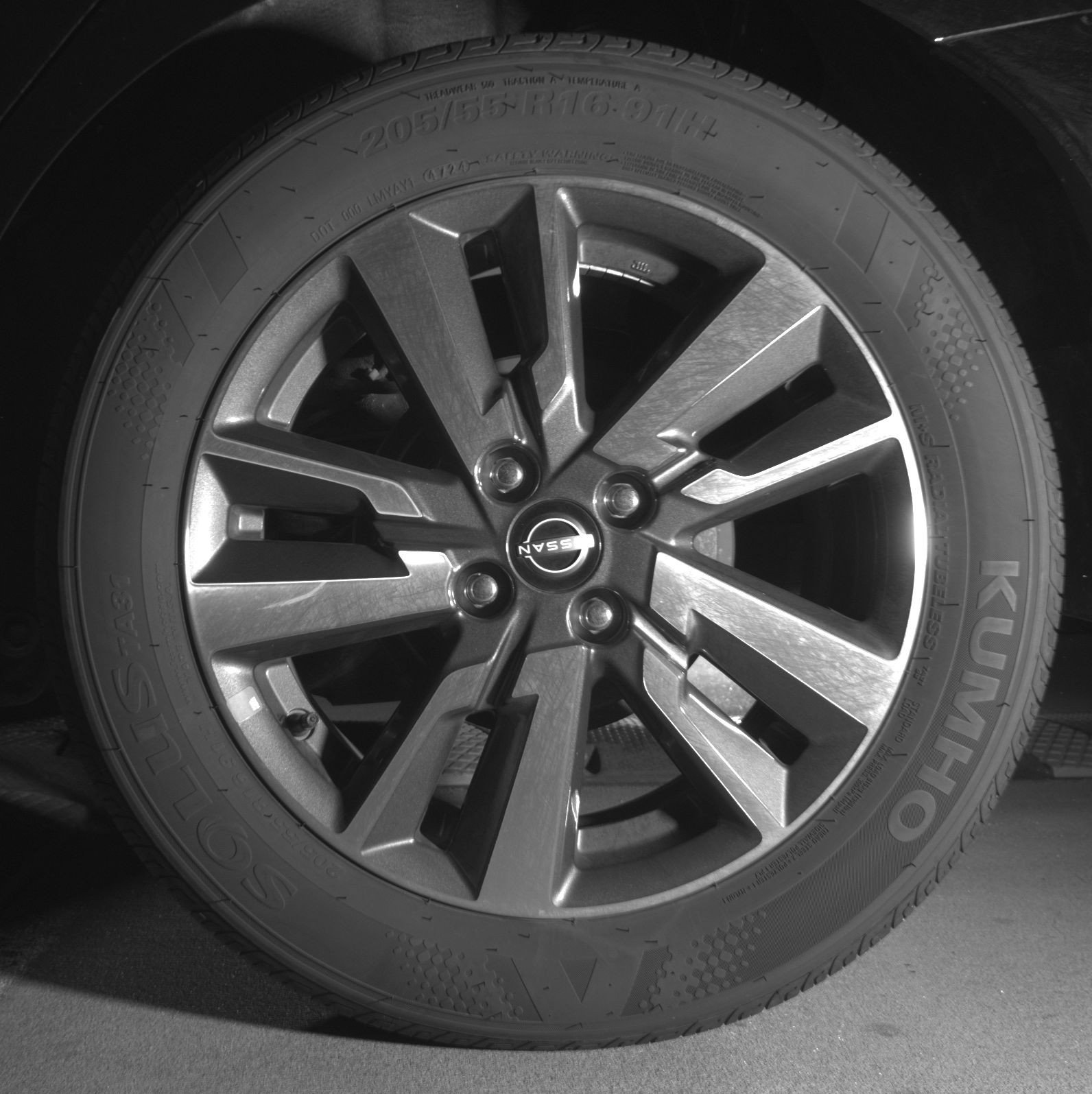 Thumbnail: 2025 Nissan Versa - 14