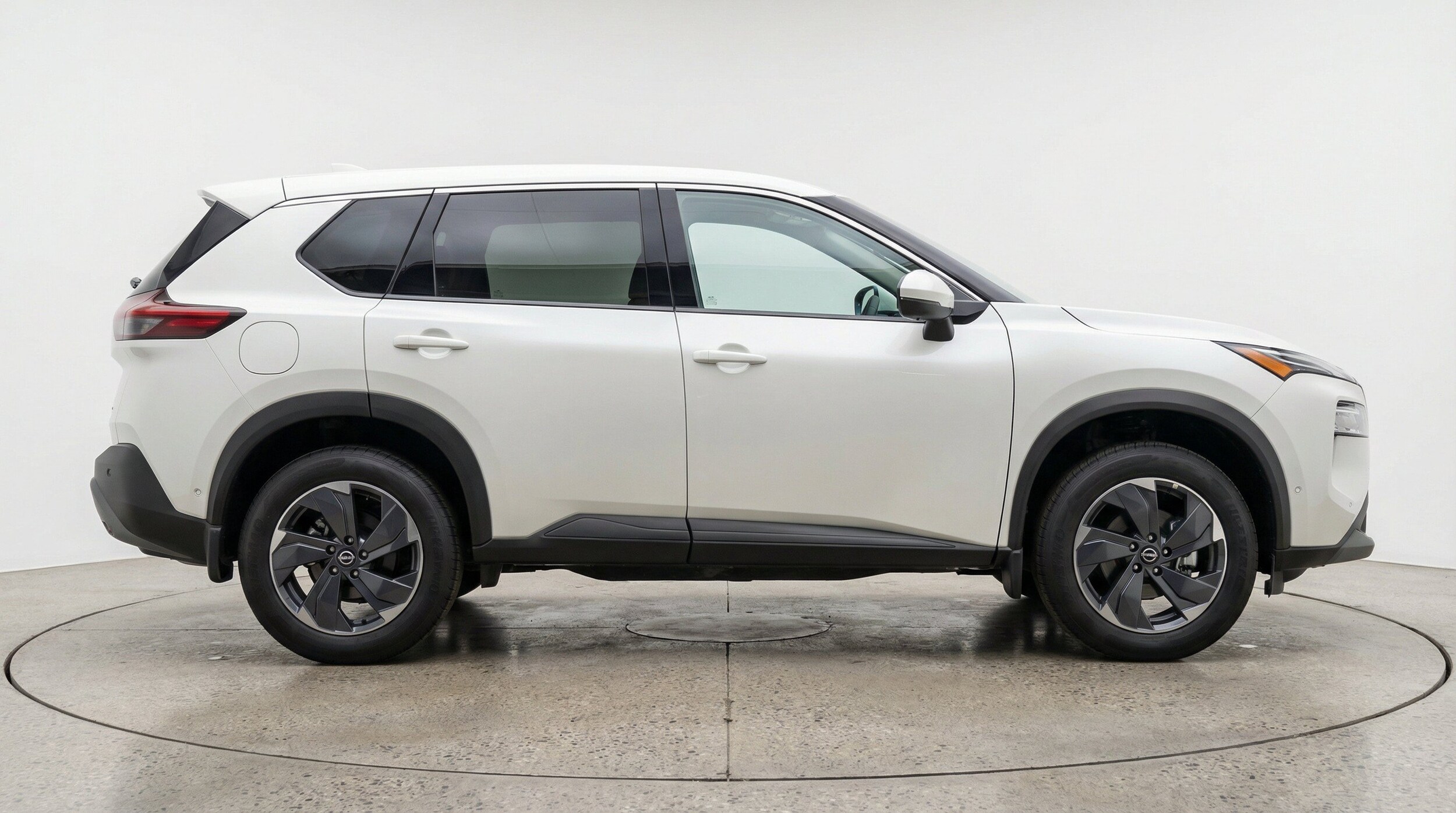 Thumbnail: 2025 Nissan Rogue - 11