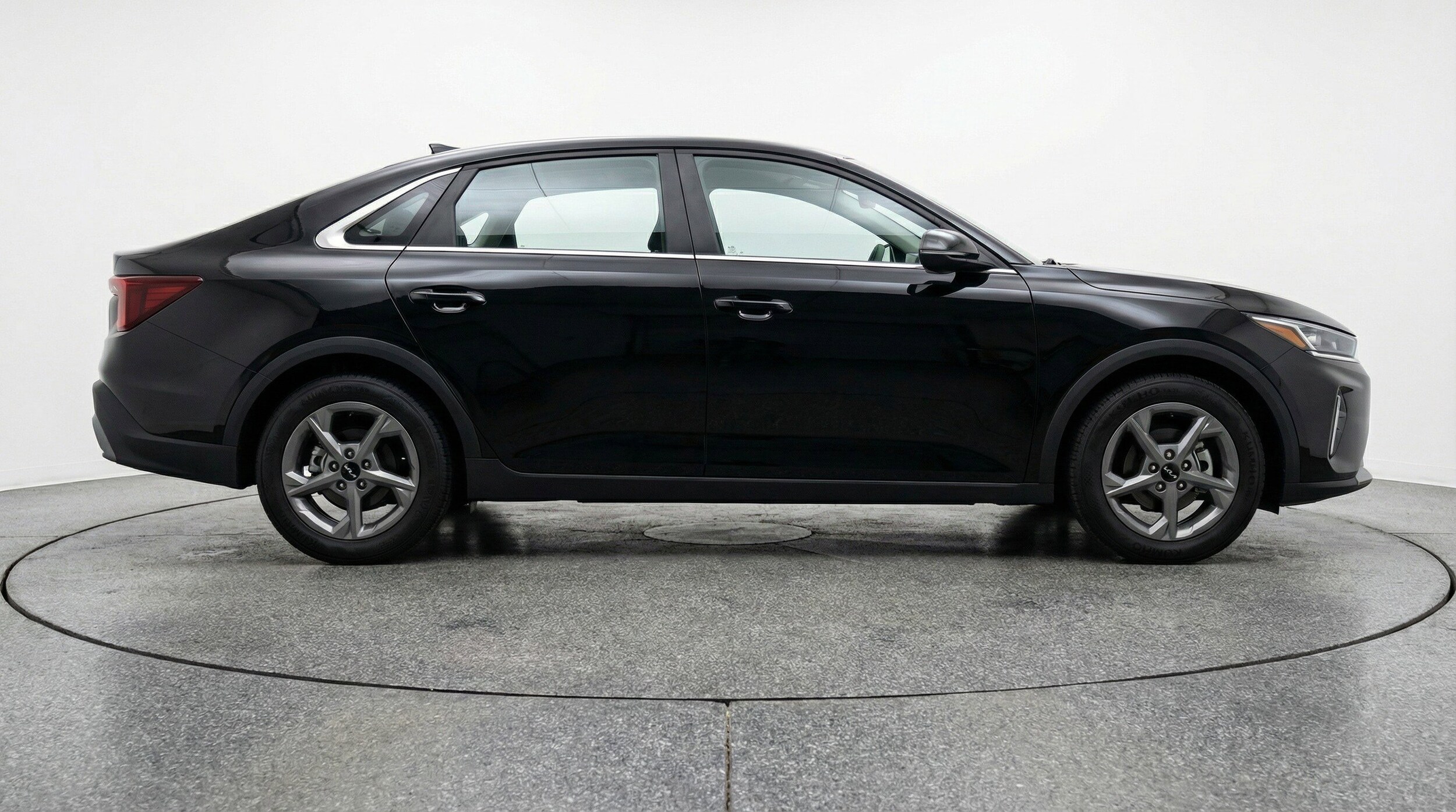 Thumbnail: 2025 Kia K4 - 11