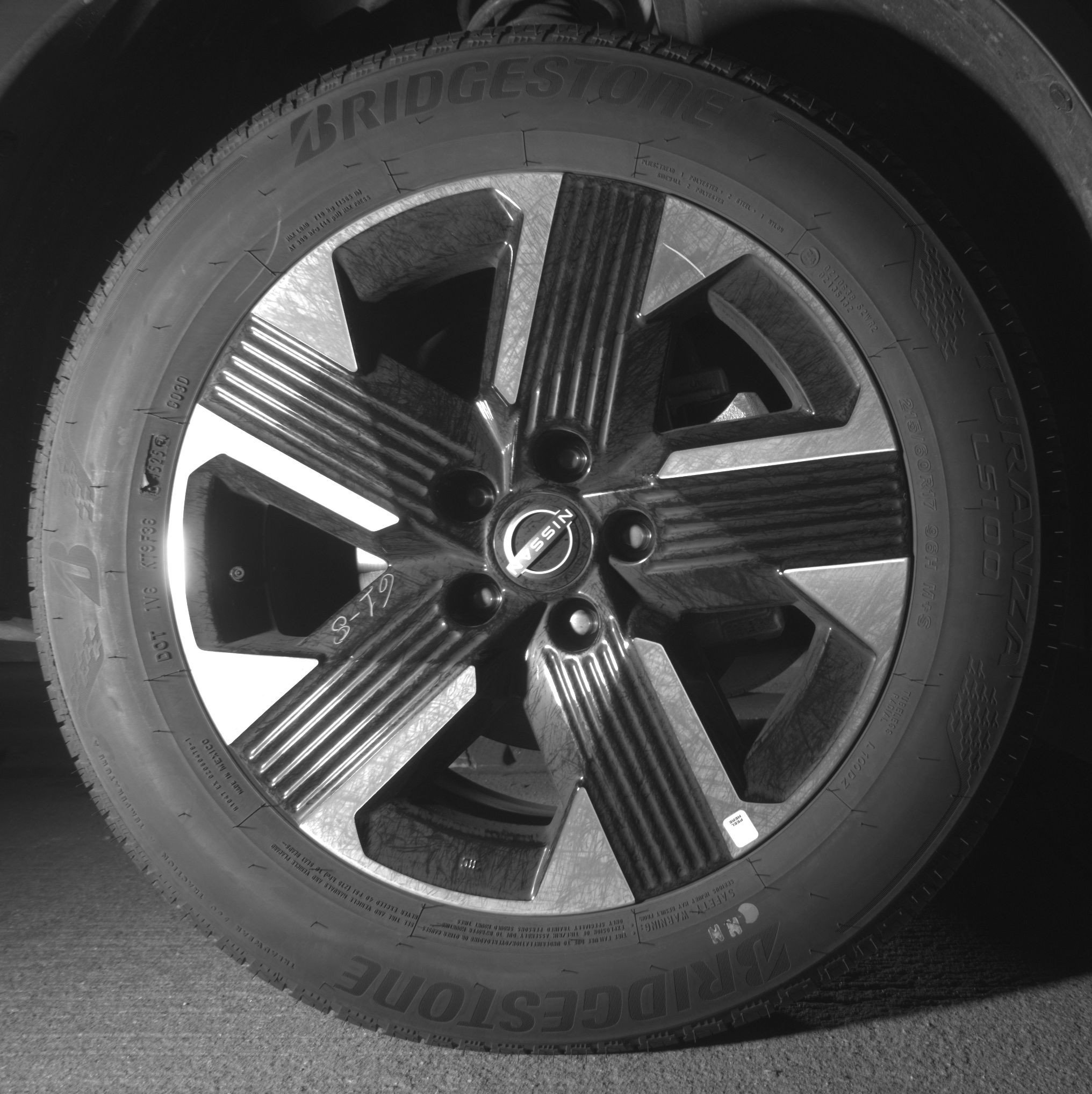 Thumbnail: 2026 Nissan Kicks - 13