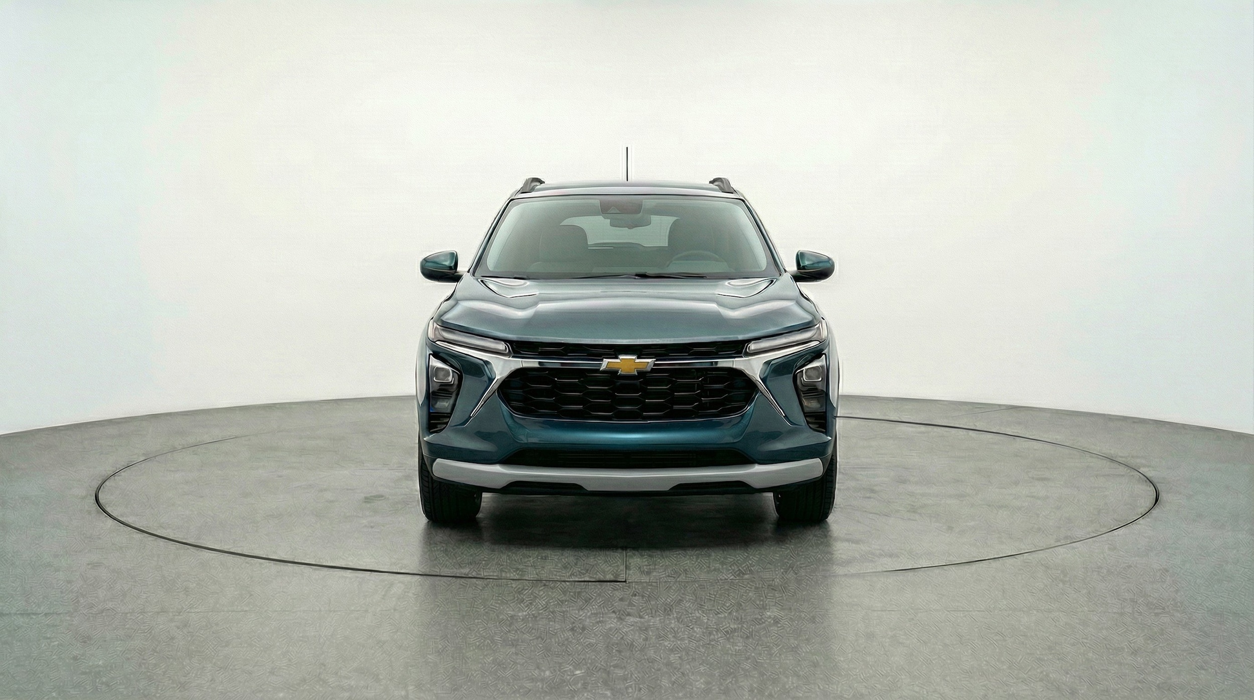 Thumbnail: 2025 Chevrolet Trax - 2