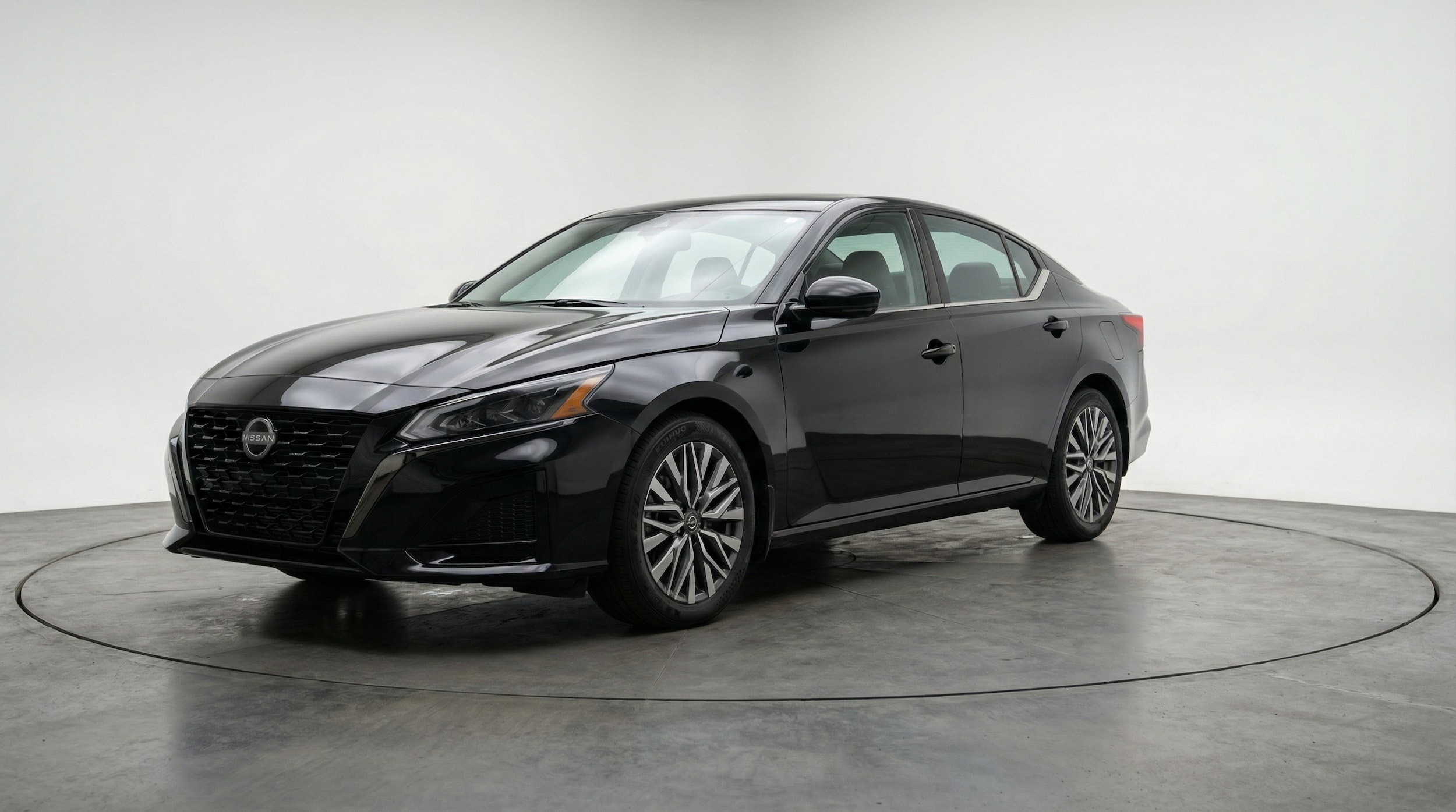 Thumbnail: 2025 Nissan Altima - 3