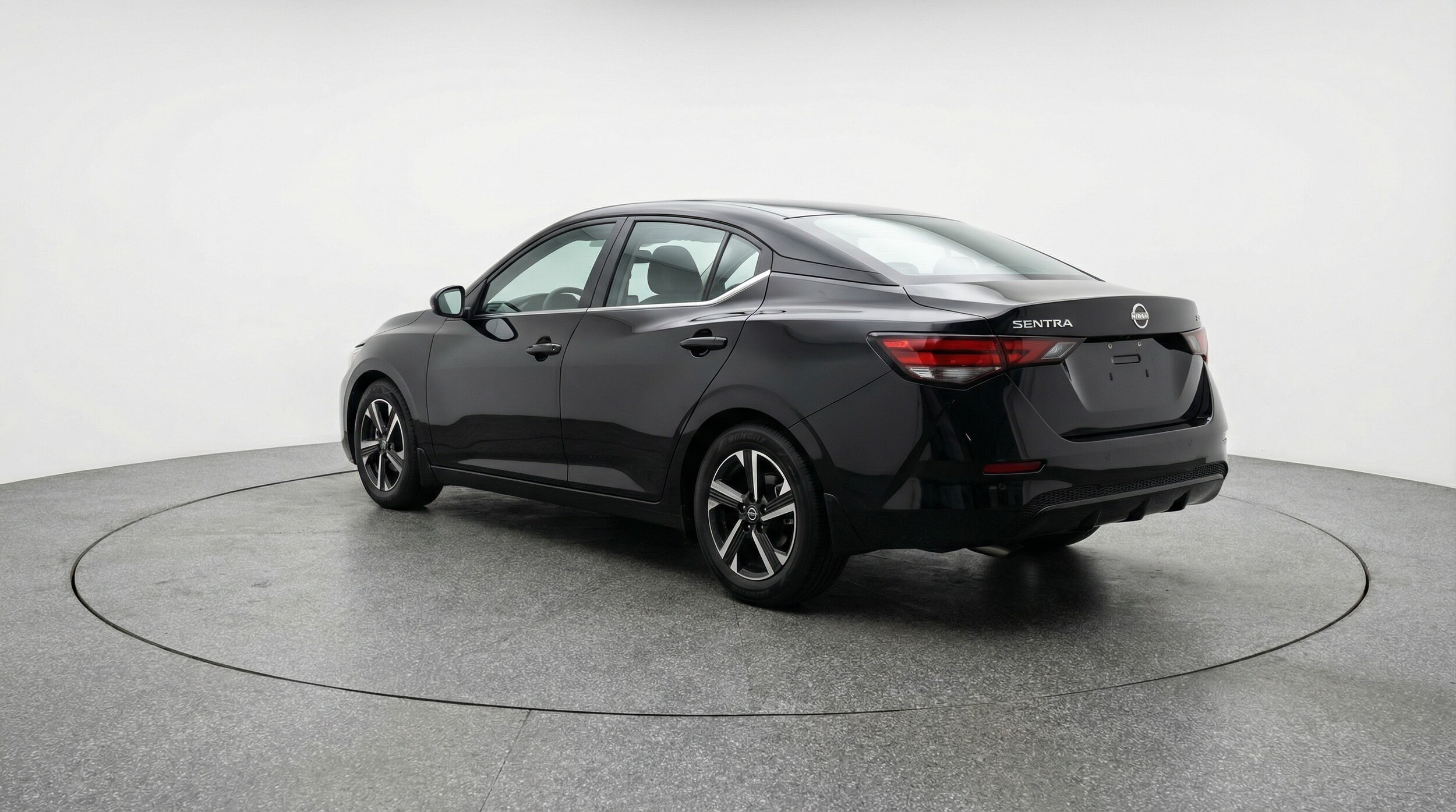 Thumbnail: 2025 Nissan Sentra - 5