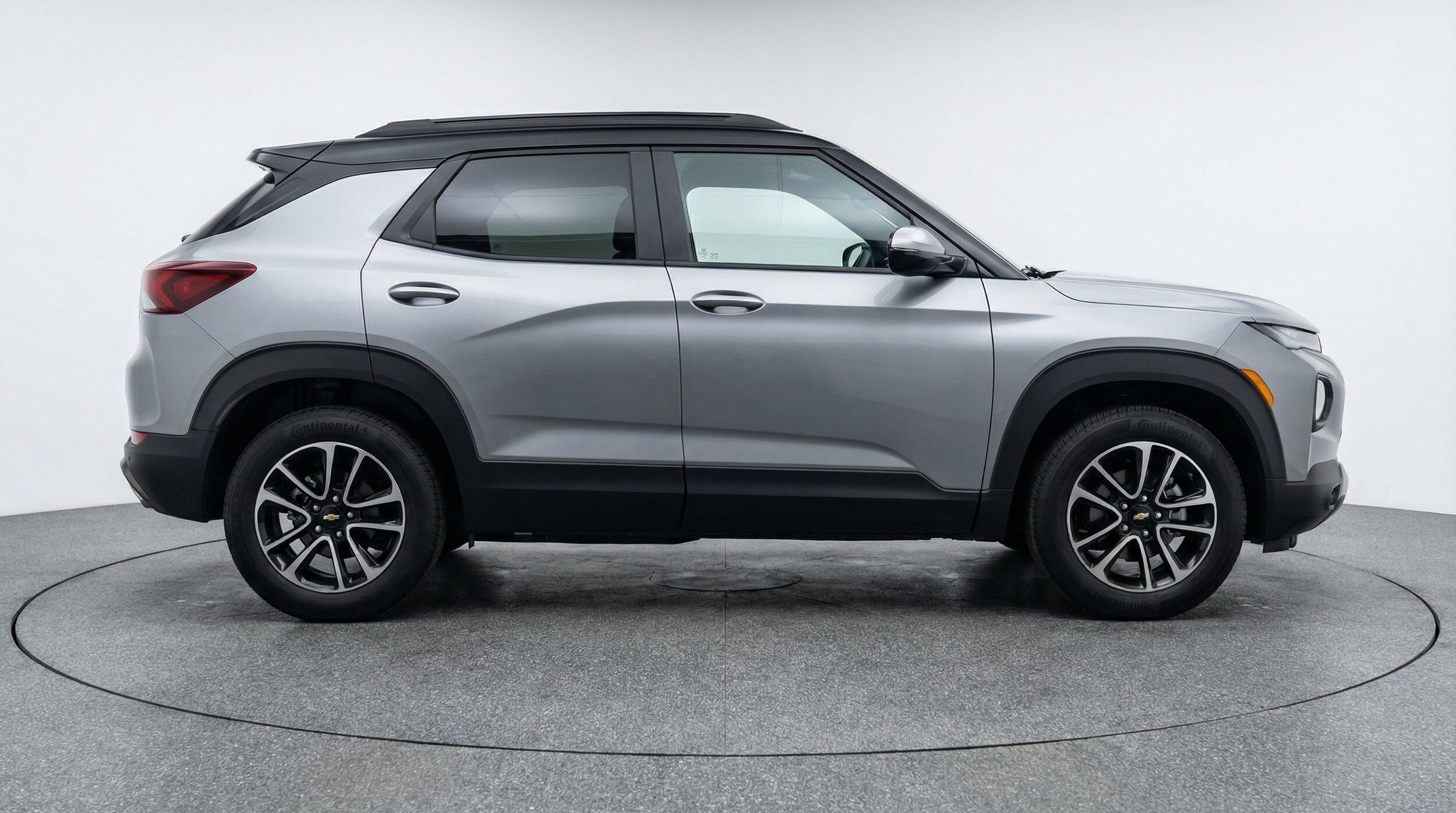 Thumbnail: 2025 Chevrolet TrailBlazer - 8