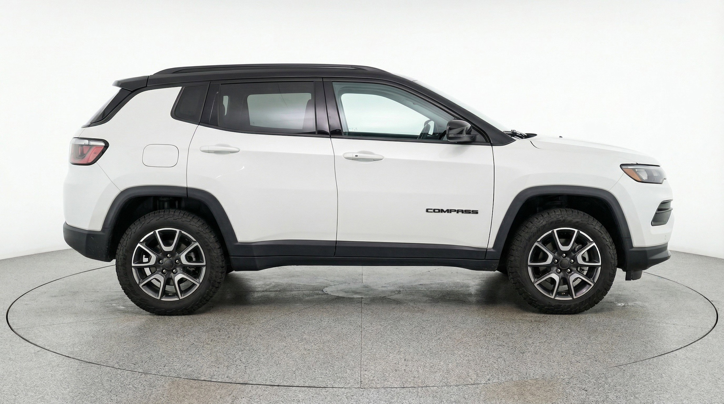 Thumbnail: 2025 Jeep Compass - 11