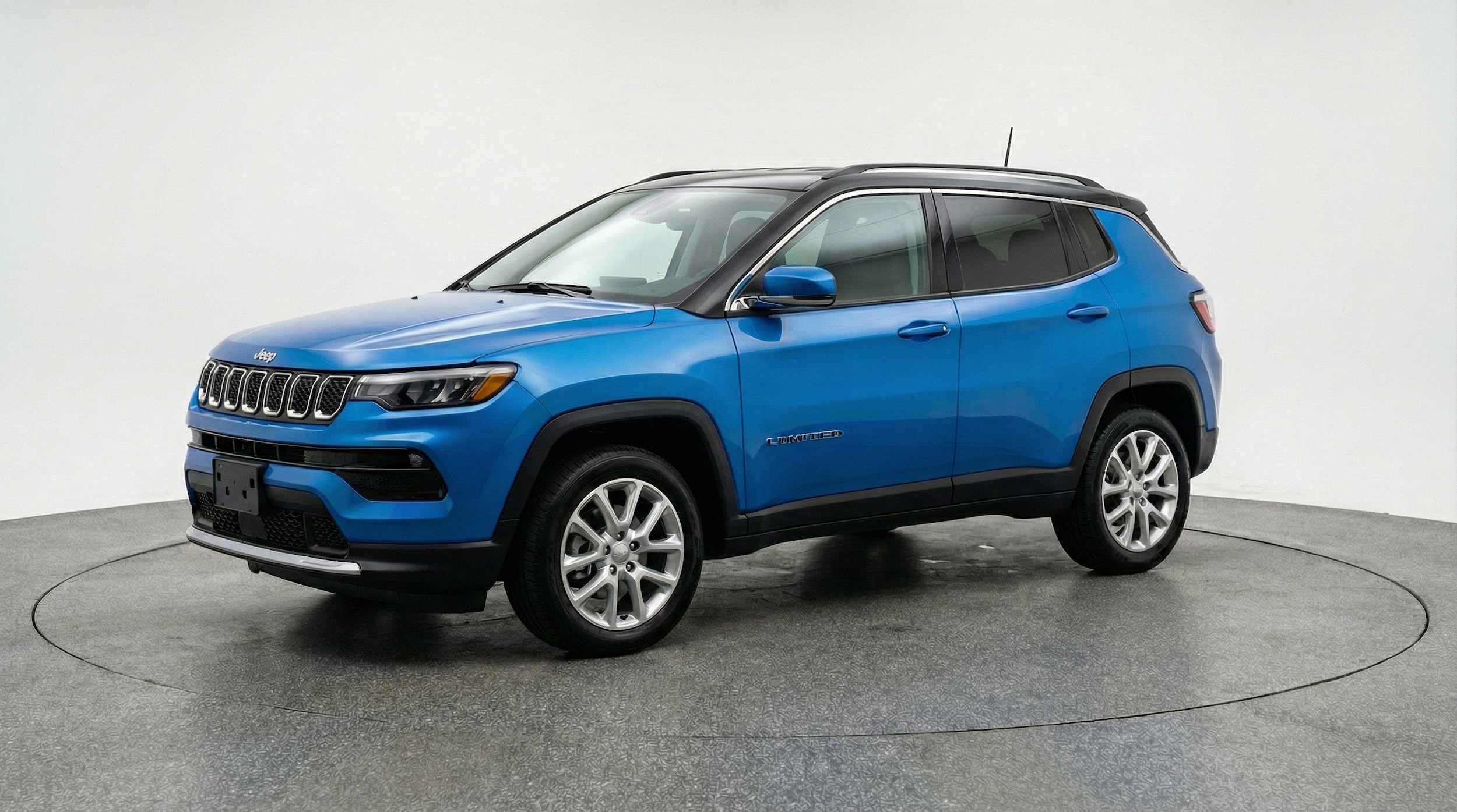Thumbnail: 2025 Jeep Compass - 3