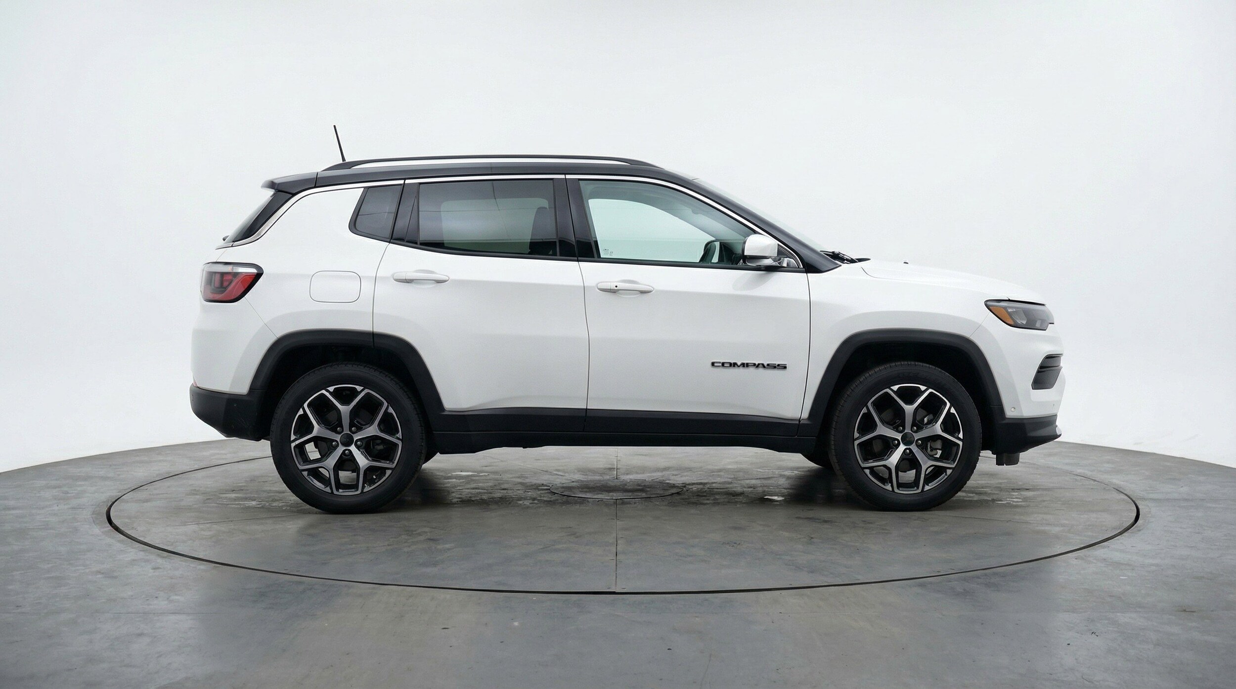 Thumbnail: 2025 Jeep Compass - 11