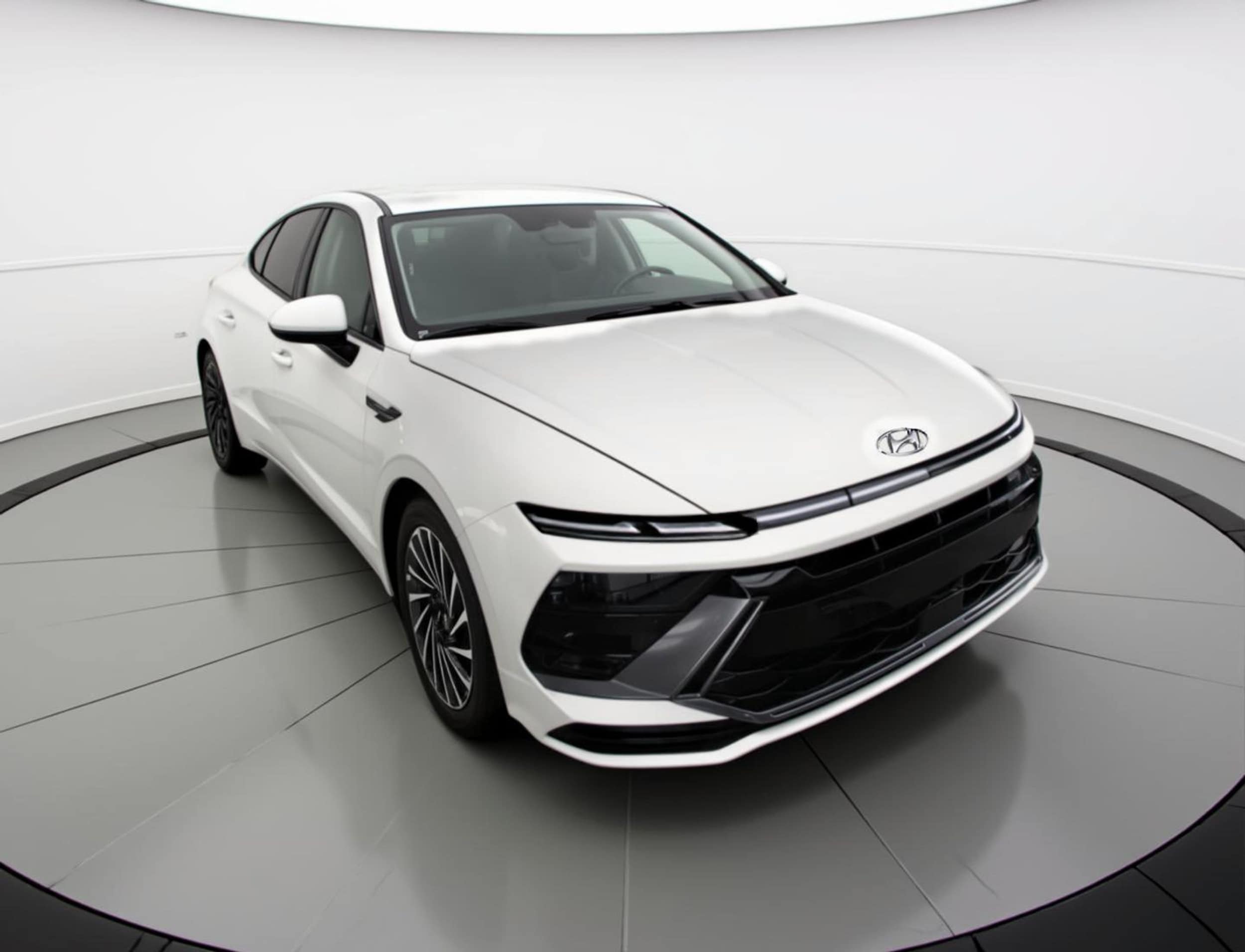 Thumbnail: 2025 Hyundai Sonata - 1