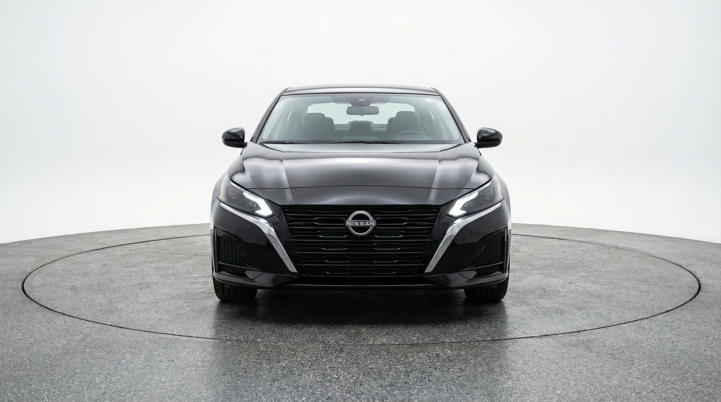 Thumbnail: 2025 Nissan Altima - 2