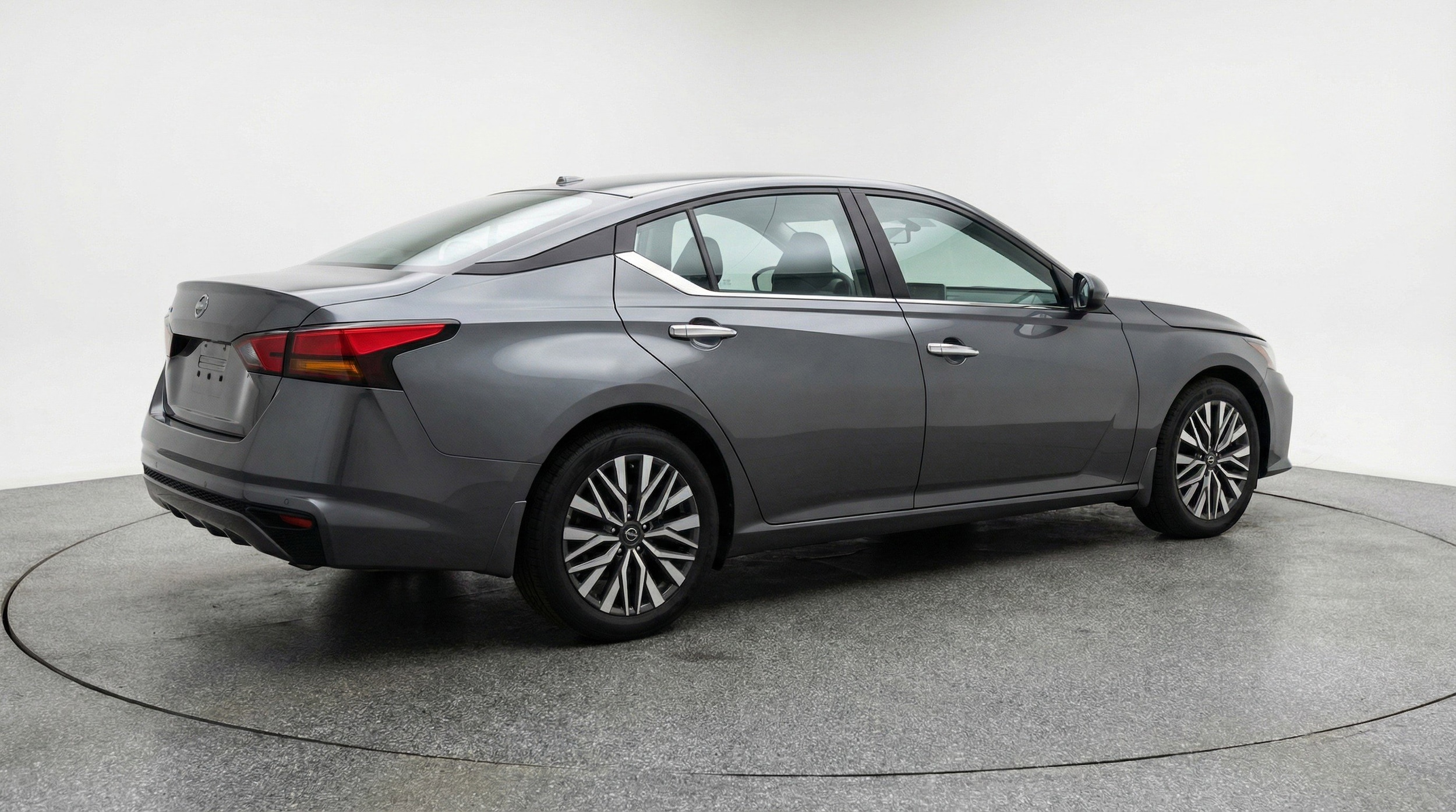 Thumbnail: 2025 Nissan Altima - 9