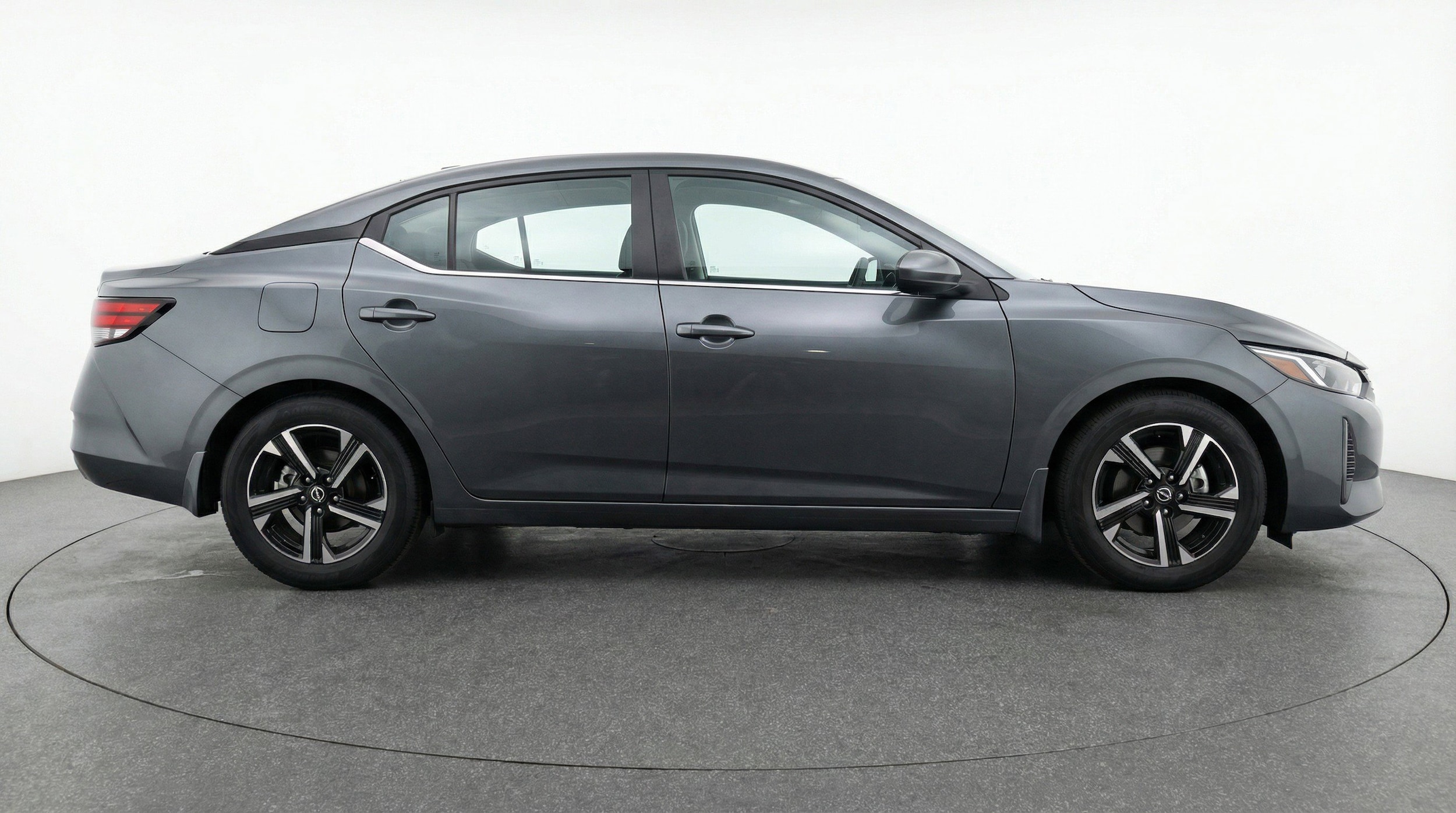 Thumbnail: 2025 Nissan Sentra - 11