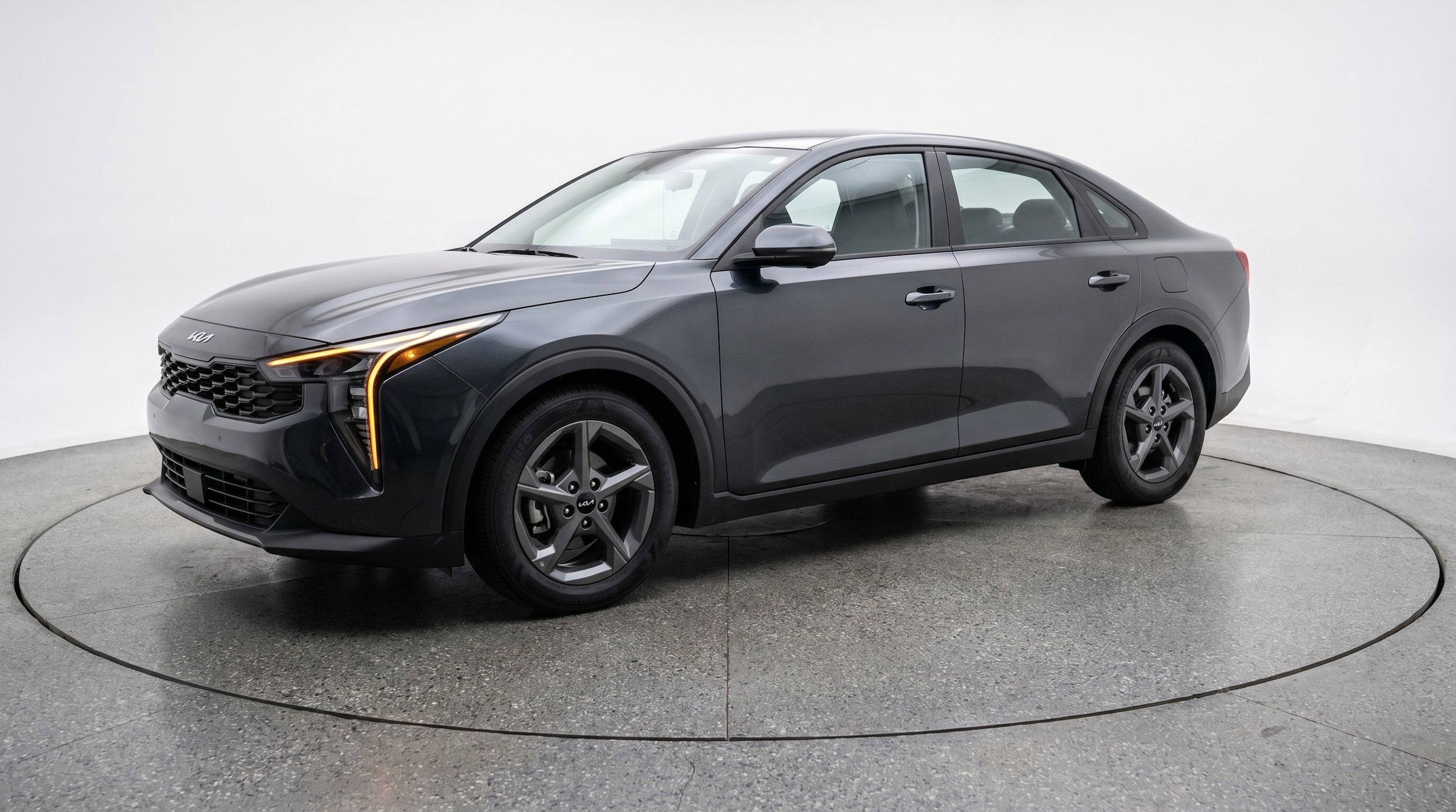 Thumbnail: 2025 Kia K4 - 3