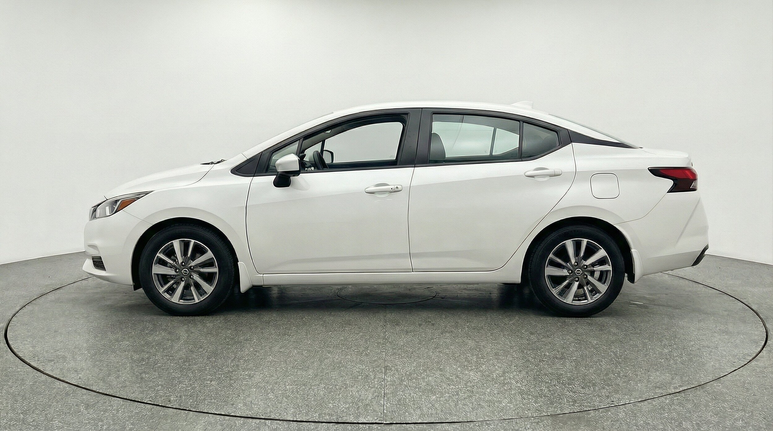 Thumbnail: 2025 Nissan Versa - 5