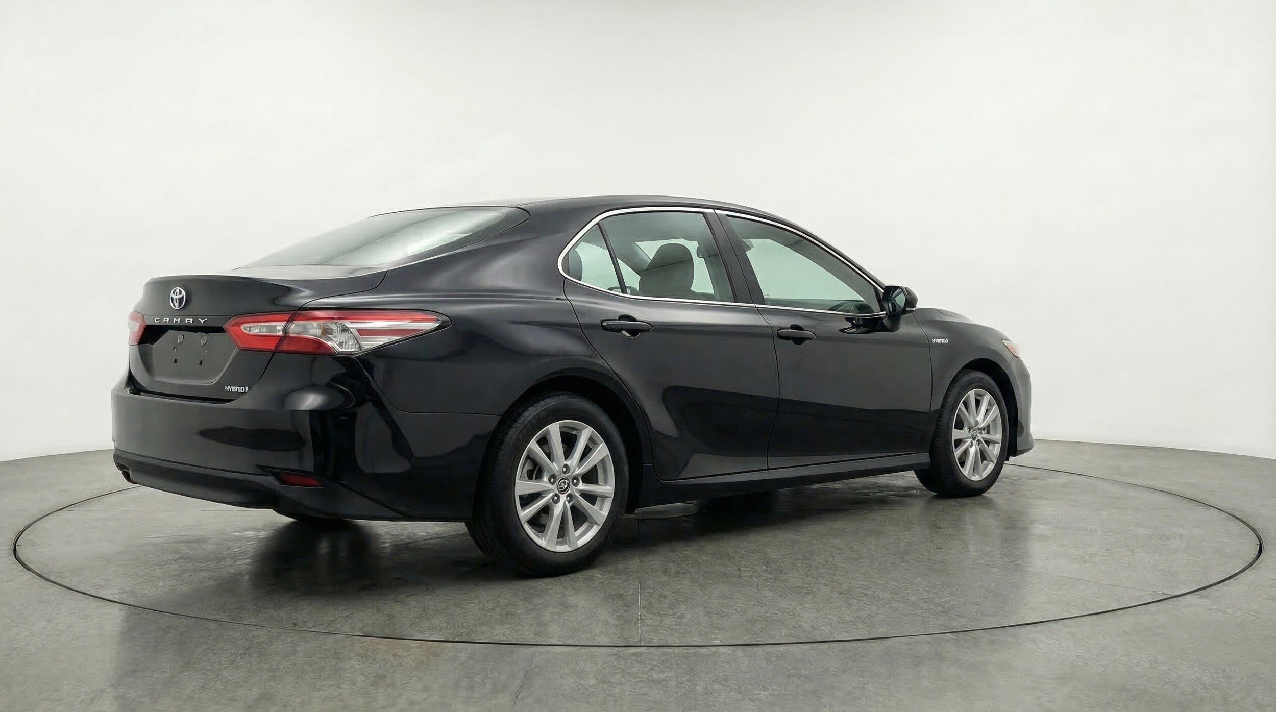 Thumbnail: 2025 Toyota Camry - 9