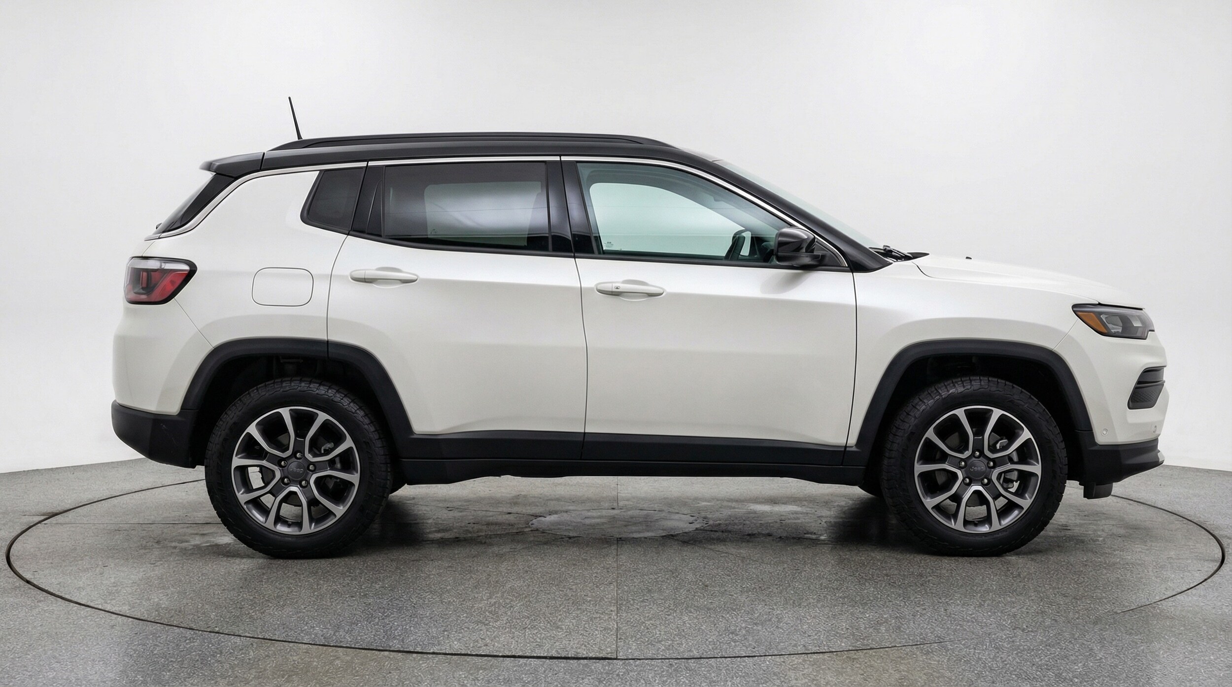 Thumbnail: 2025 Jeep Compass - 8