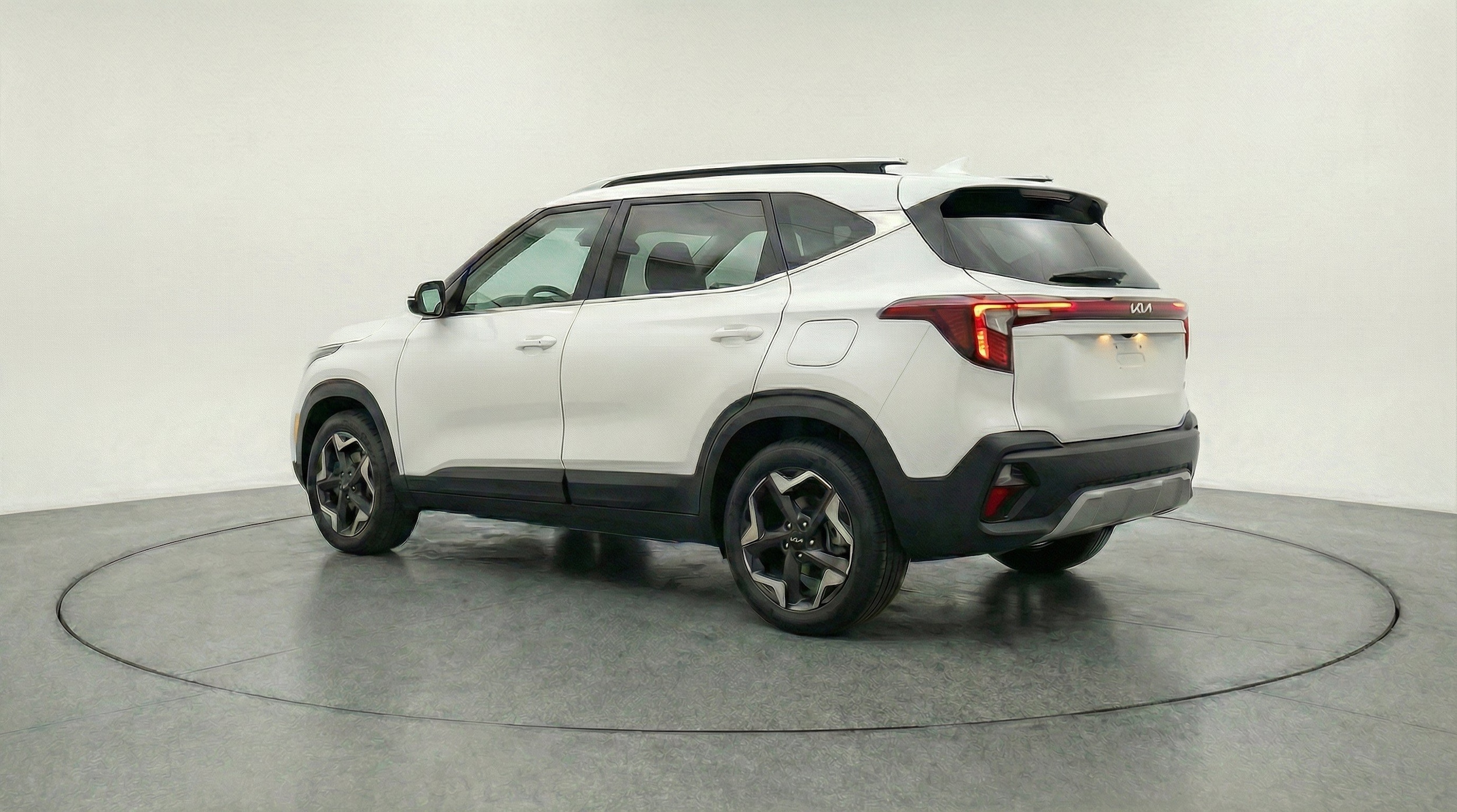 Thumbnail: 2025 Kia Seltos - 6