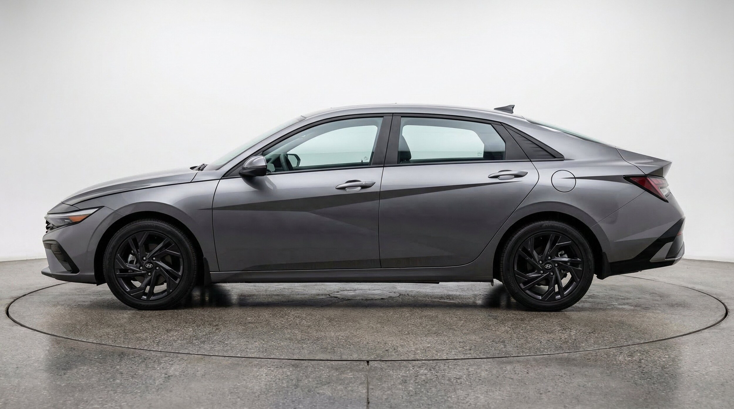 Thumbnail: 2026 Hyundai Elantra - 5