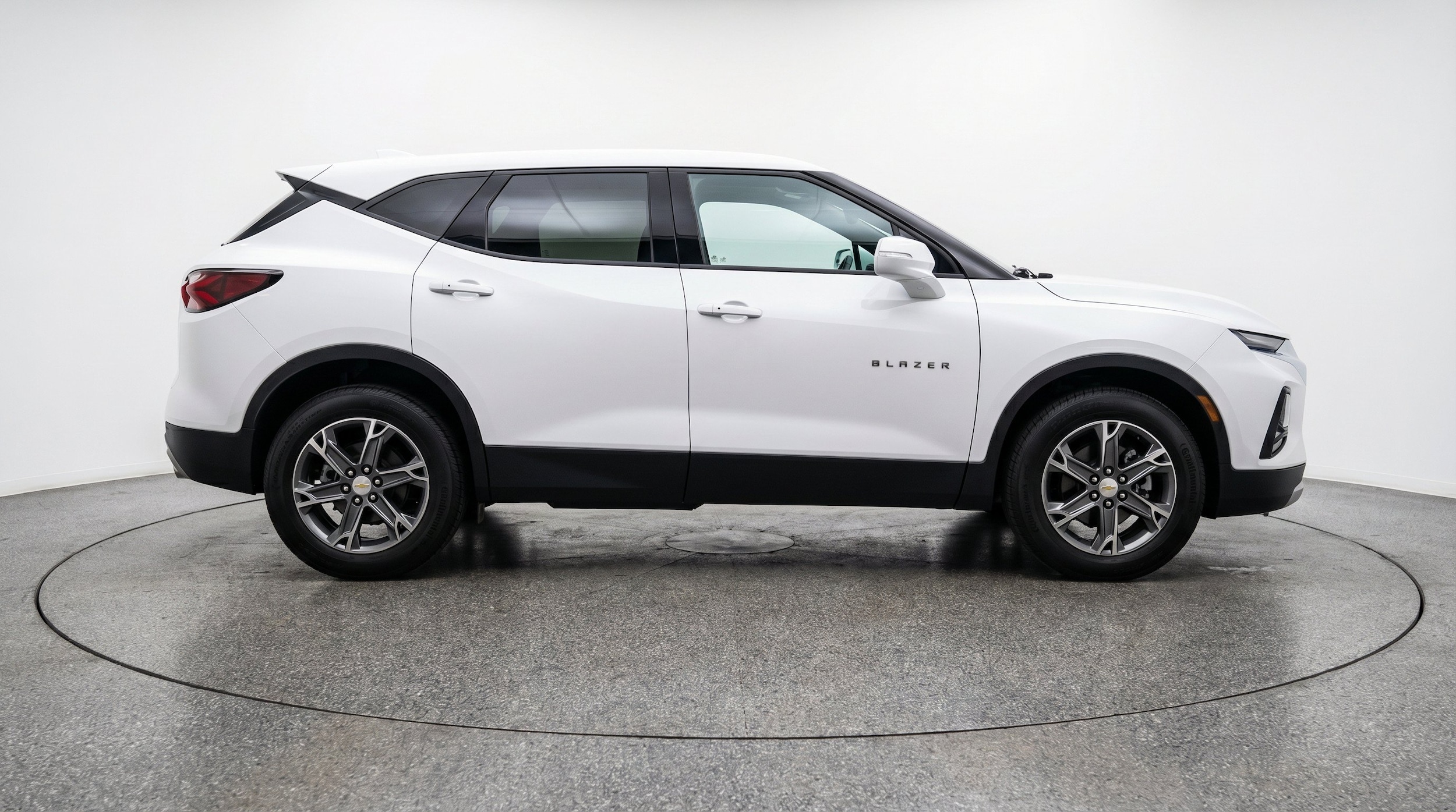 Thumbnail: 2025 Chevrolet Blazer - 10