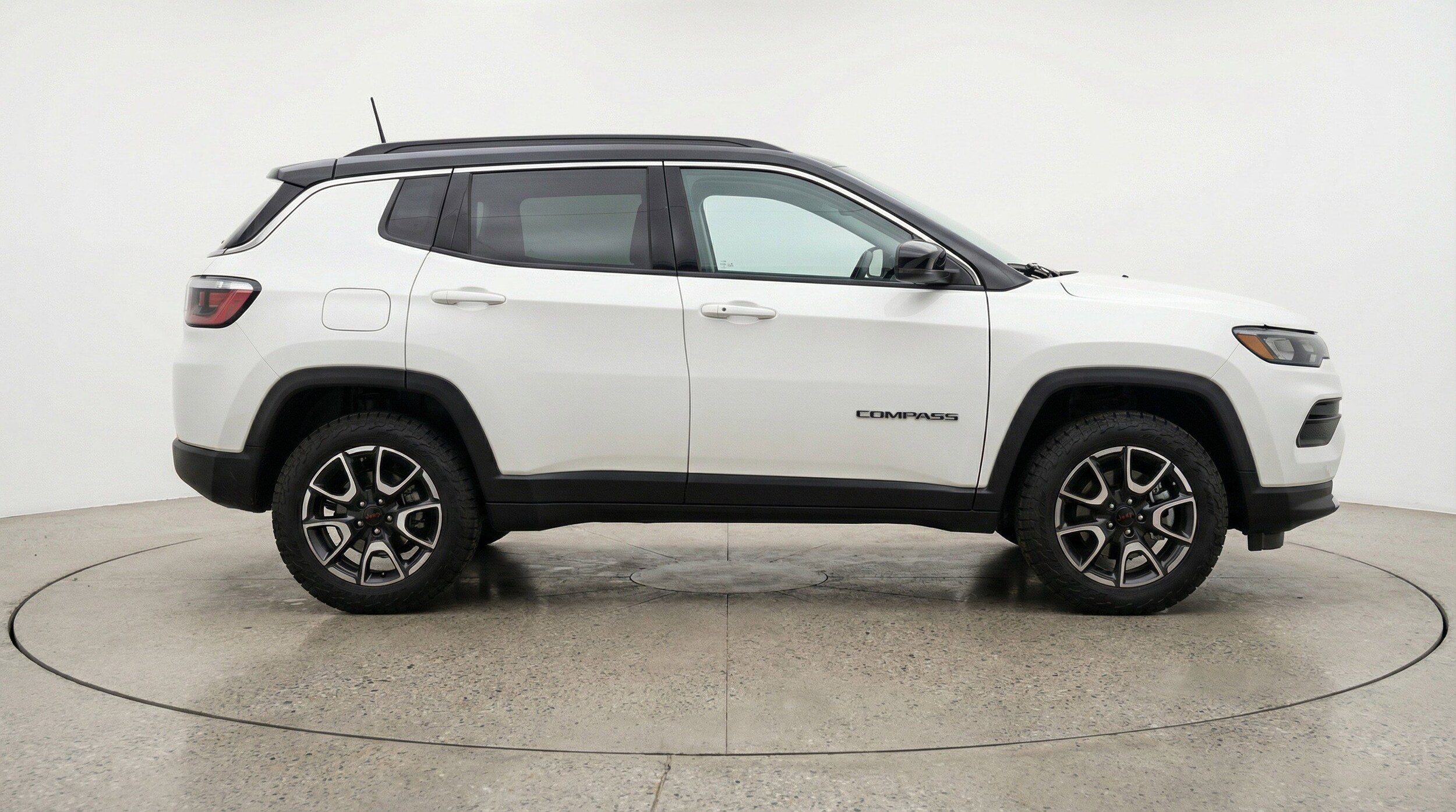 Thumbnail: 2025 Jeep Compass - 11