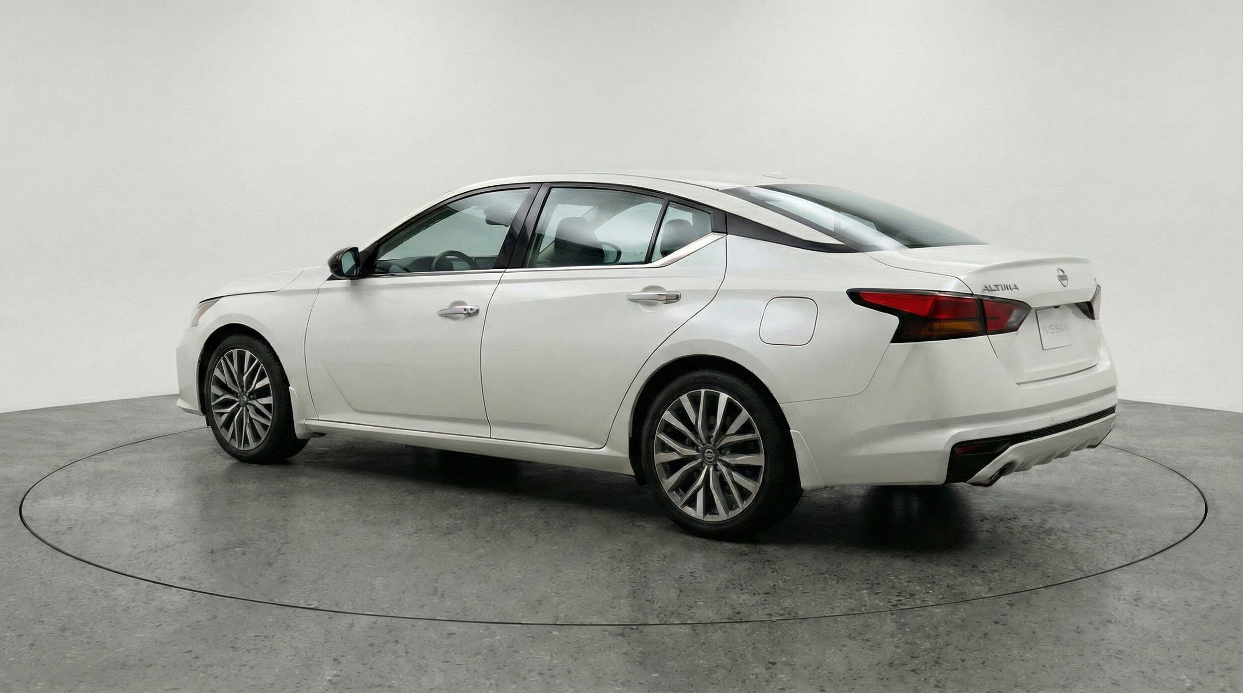 Thumbnail: 2025 Nissan Altima - 6