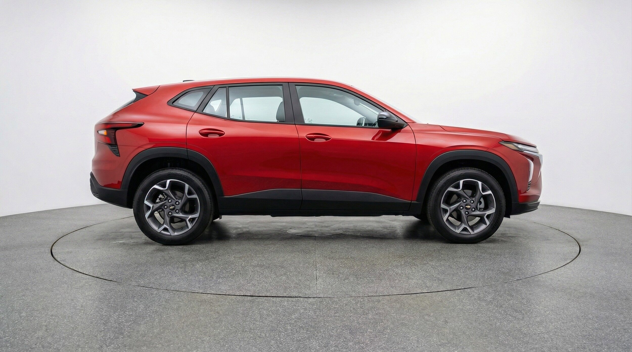 Thumbnail: 2025 Chevrolet Trax - 8