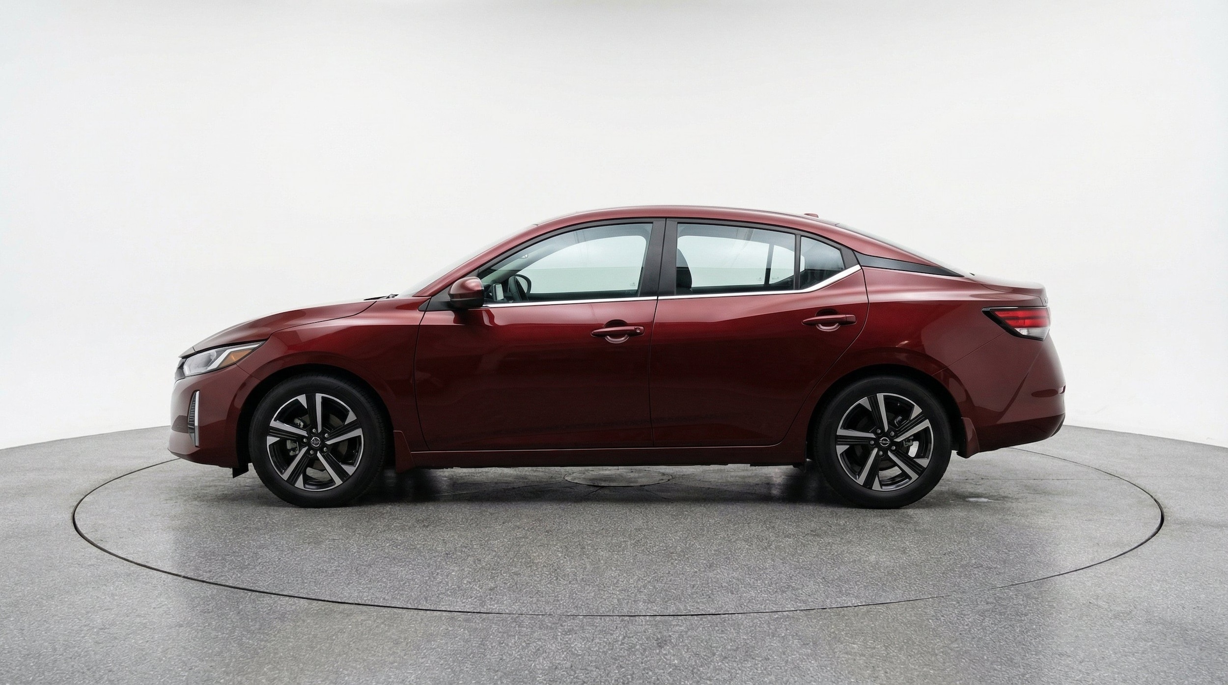 Thumbnail: 2025 Nissan Sentra - 5
