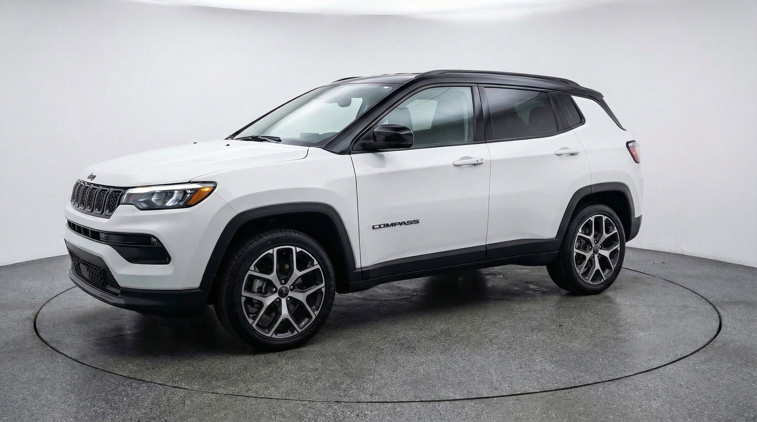 Thumbnail: 2025 Jeep Compass - 3