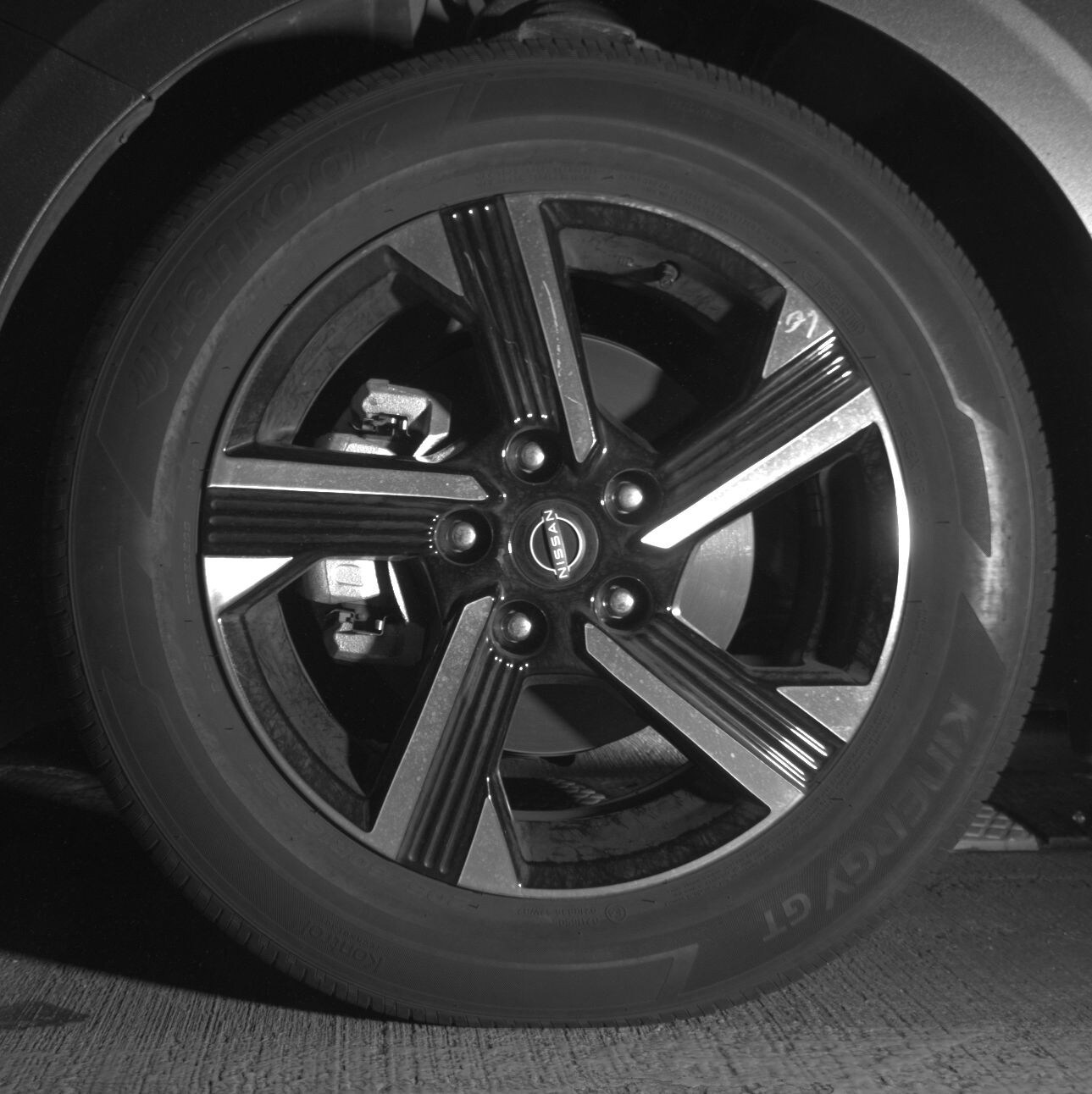 Thumbnail: 2025 Nissan Sentra - 9