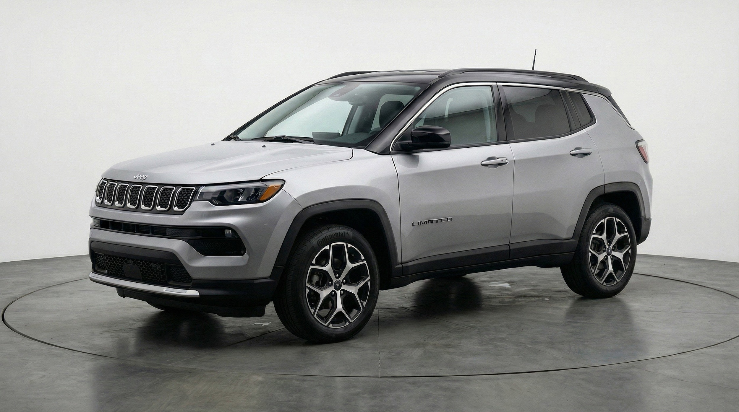 Thumbnail: 2025 Jeep Compass - 3