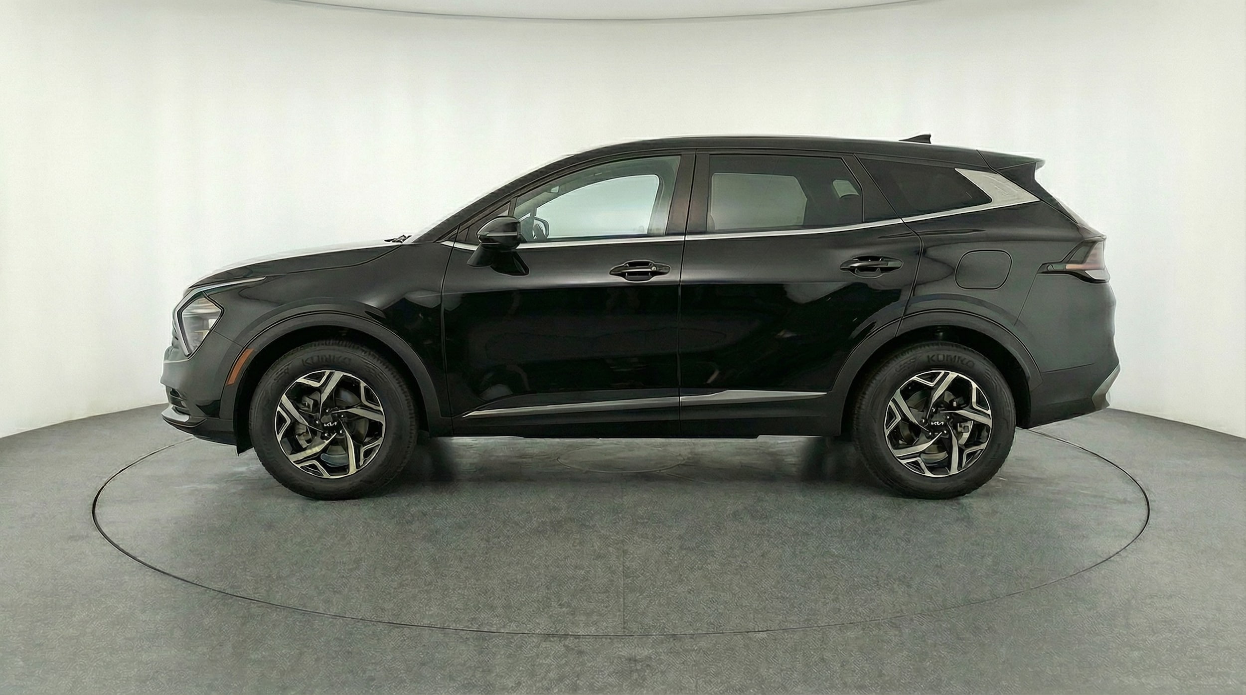 Thumbnail: 2025 Kia Sportage - 4