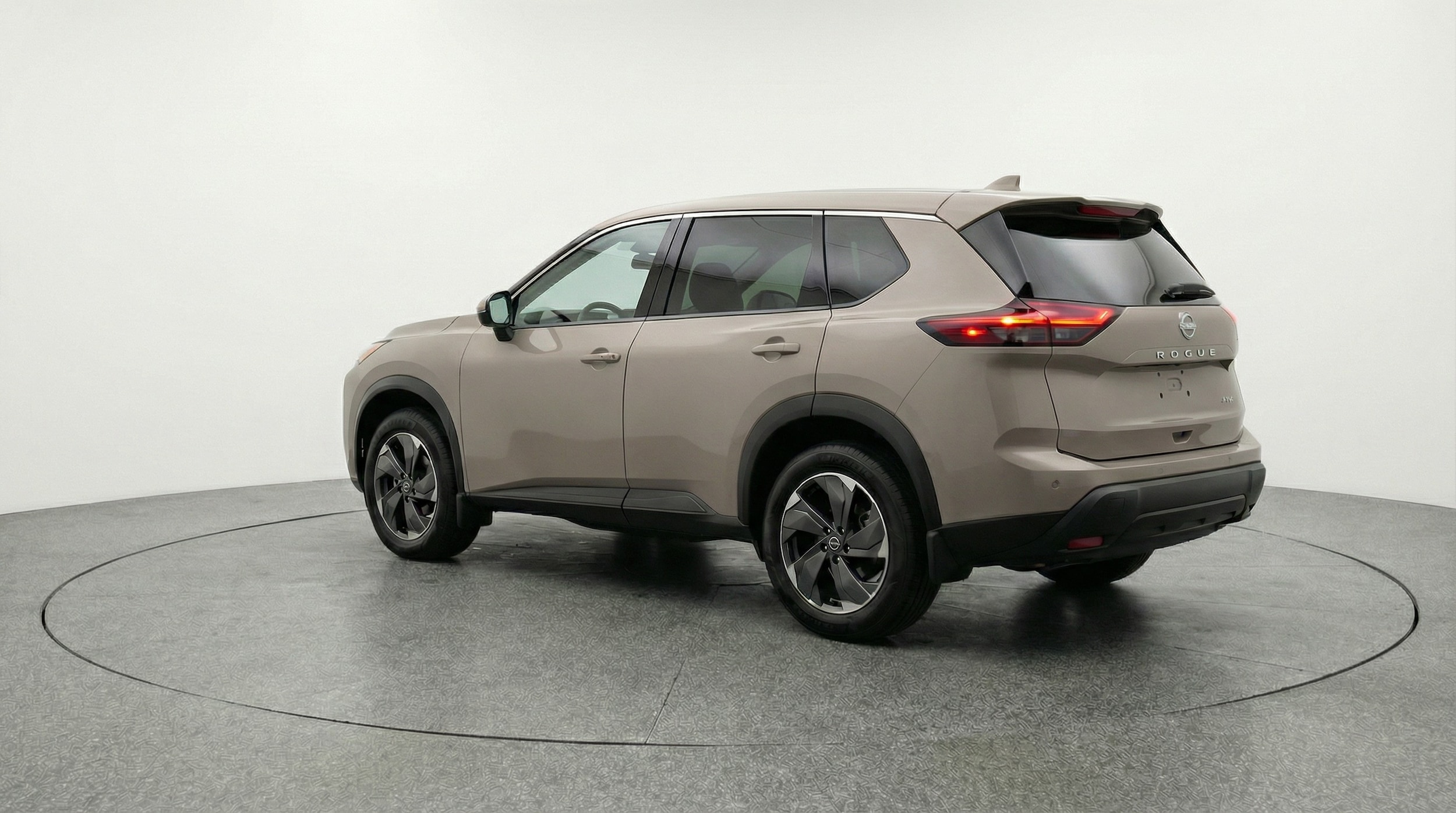 Thumbnail: 2025 Nissan Rogue - 5