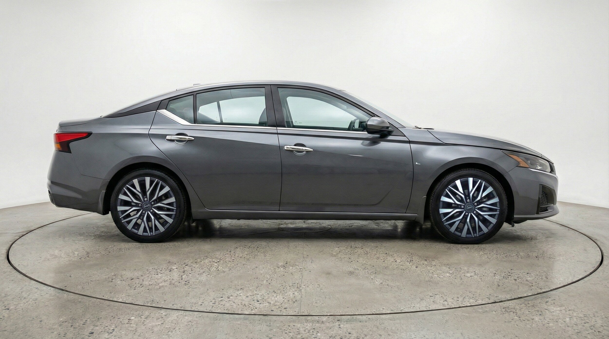 Thumbnail: 2025 Nissan Altima - 11