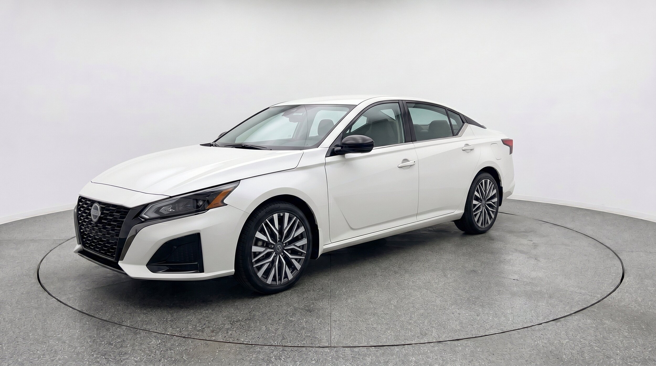 Thumbnail: 2026 Nissan Altima - 3