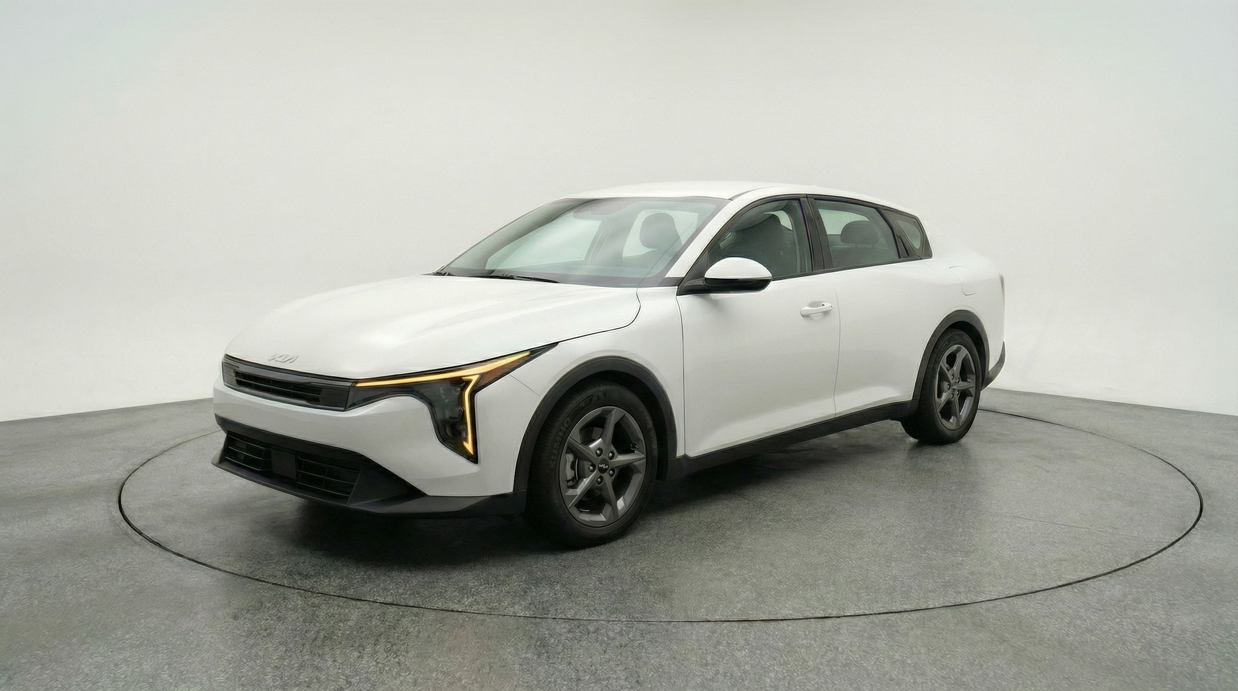 Thumbnail: 2025 Kia K4 - 3