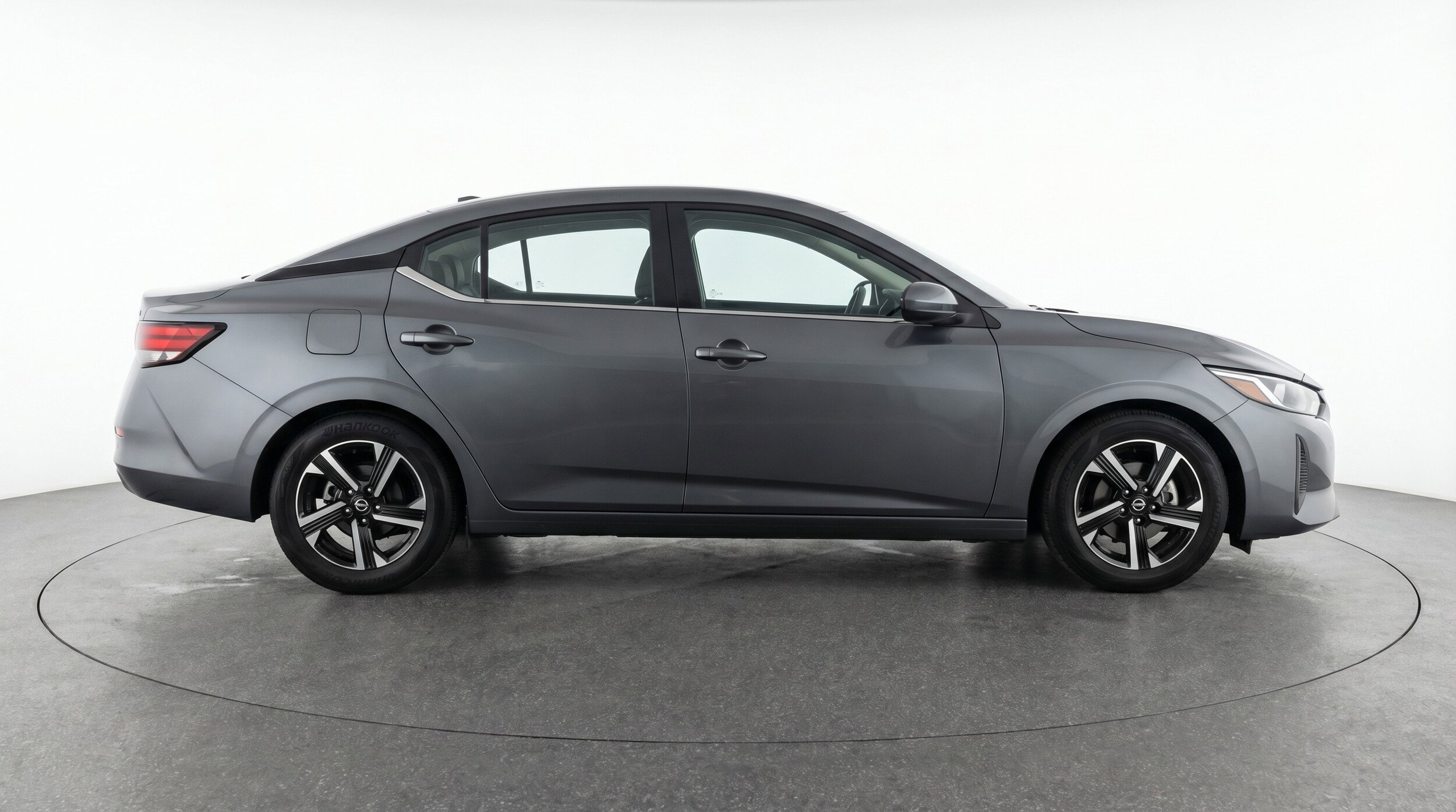 Thumbnail: 2025 Nissan Sentra - 11