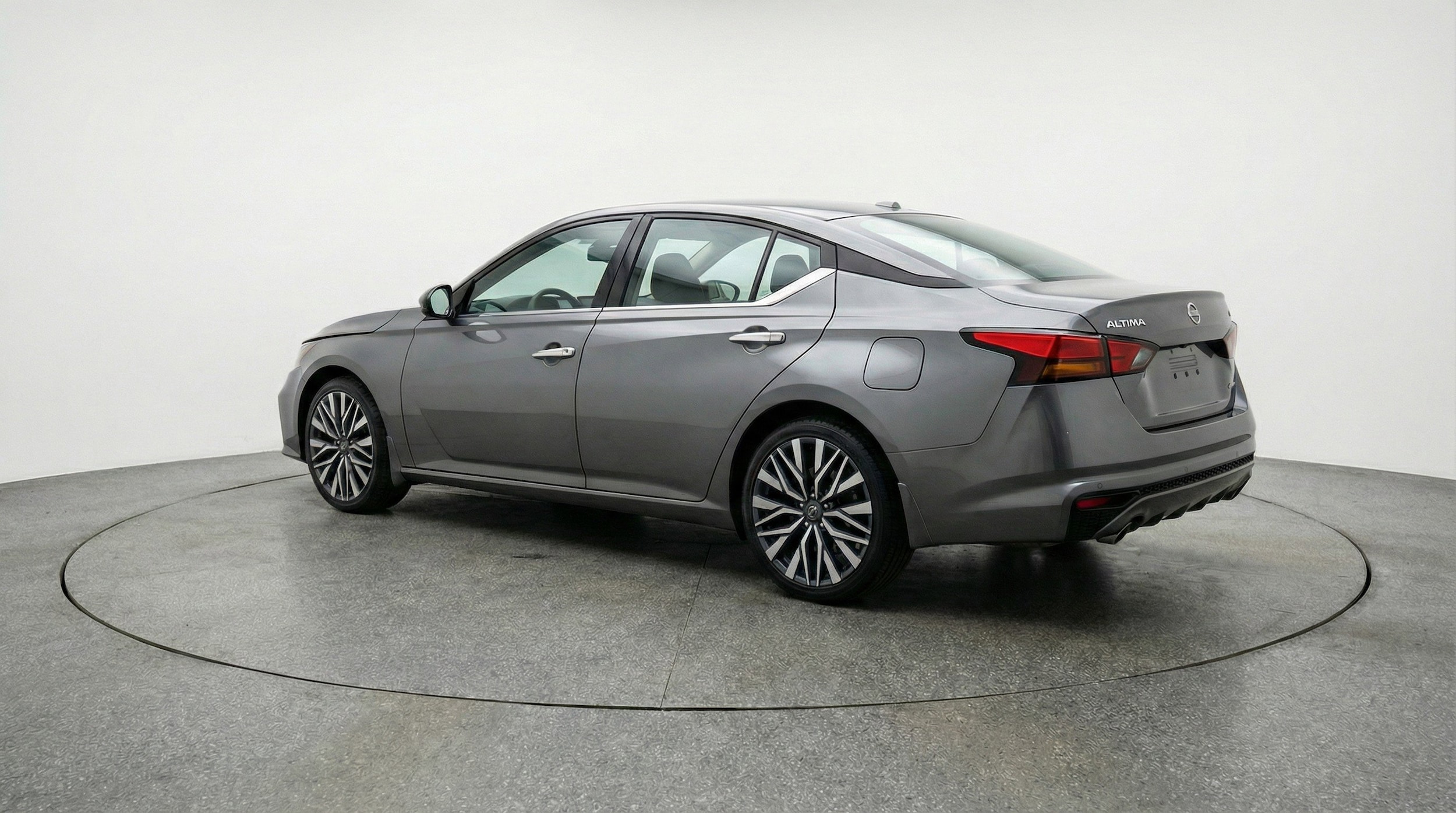 Thumbnail: 2025 Nissan Altima - 6