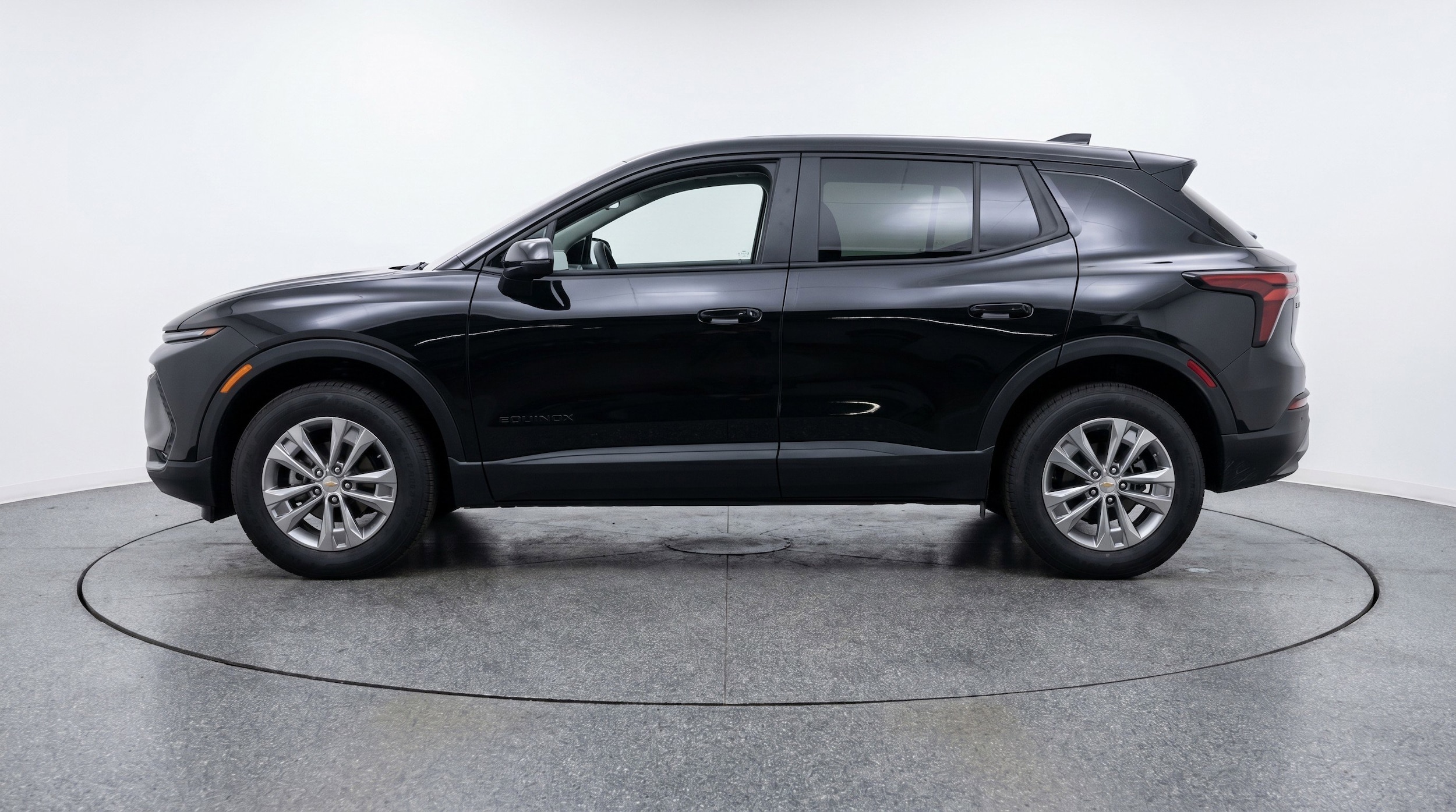 Thumbnail: 2025 Chevrolet Equinox - 5