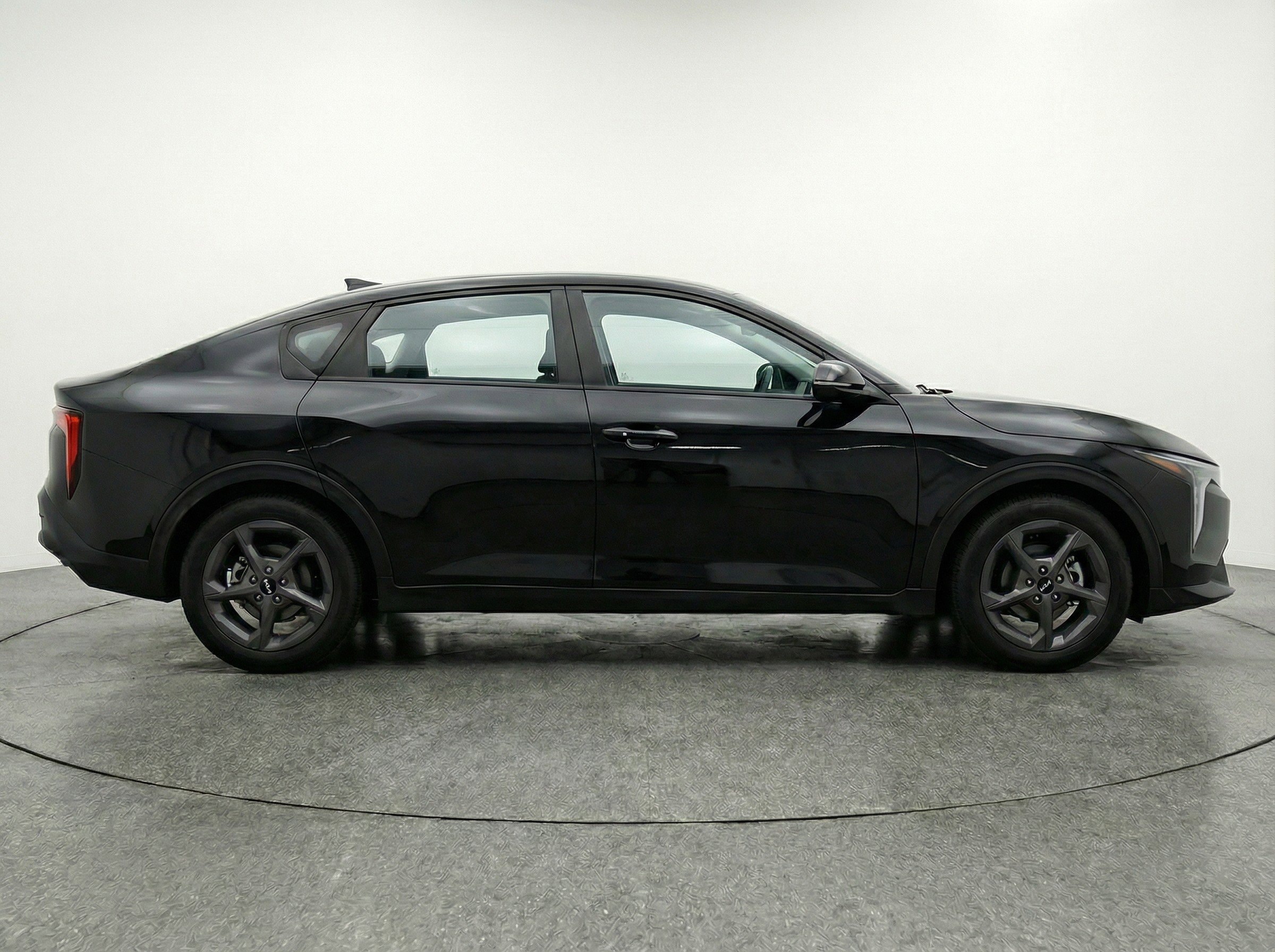 Thumbnail: 2025 Kia K4 - 5